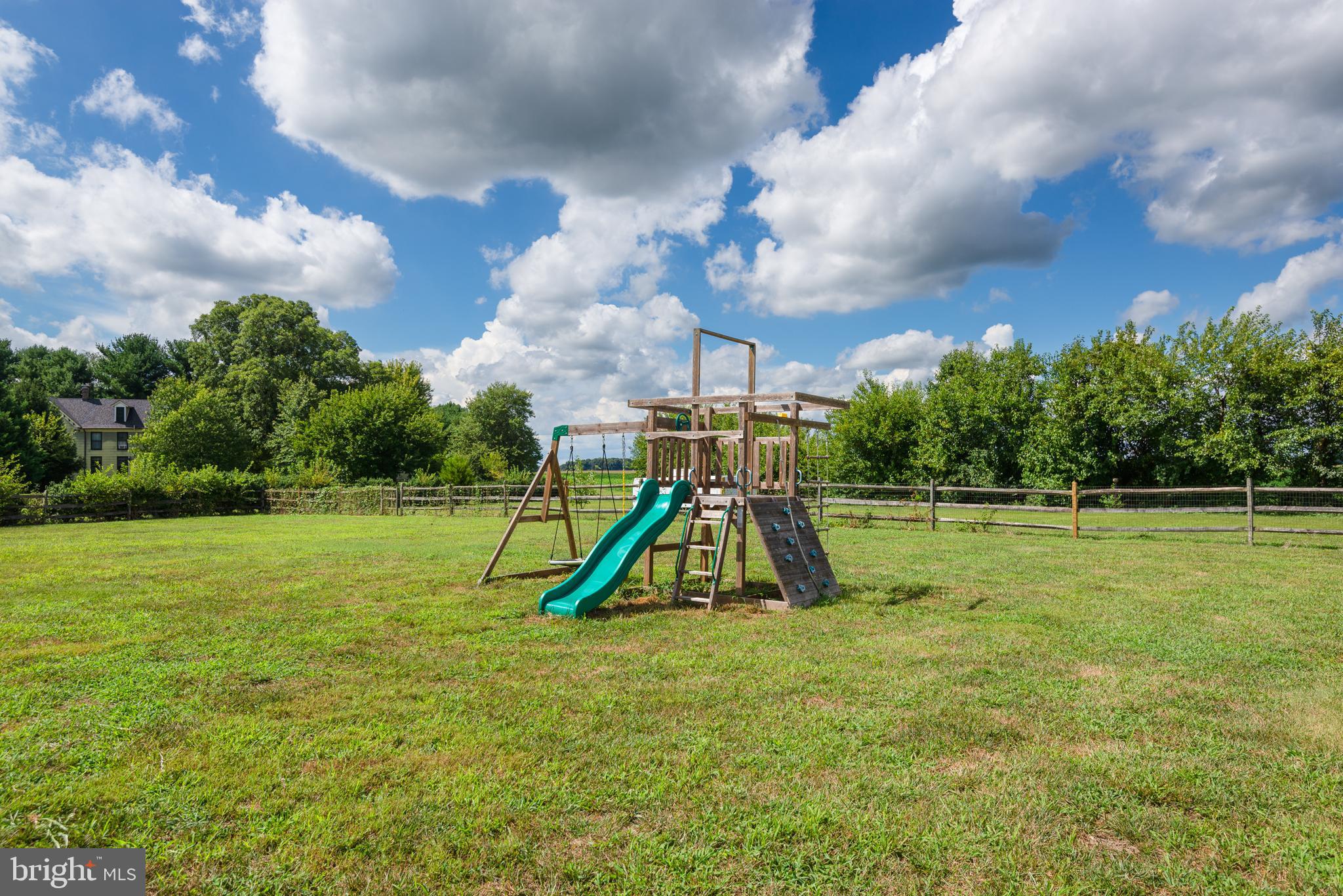 CHURCH MEADOW - Residential
