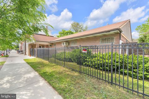 Photo of 325 Vine Street, CAMDEN, NJ 08102 (MLS # NJCD2117190)