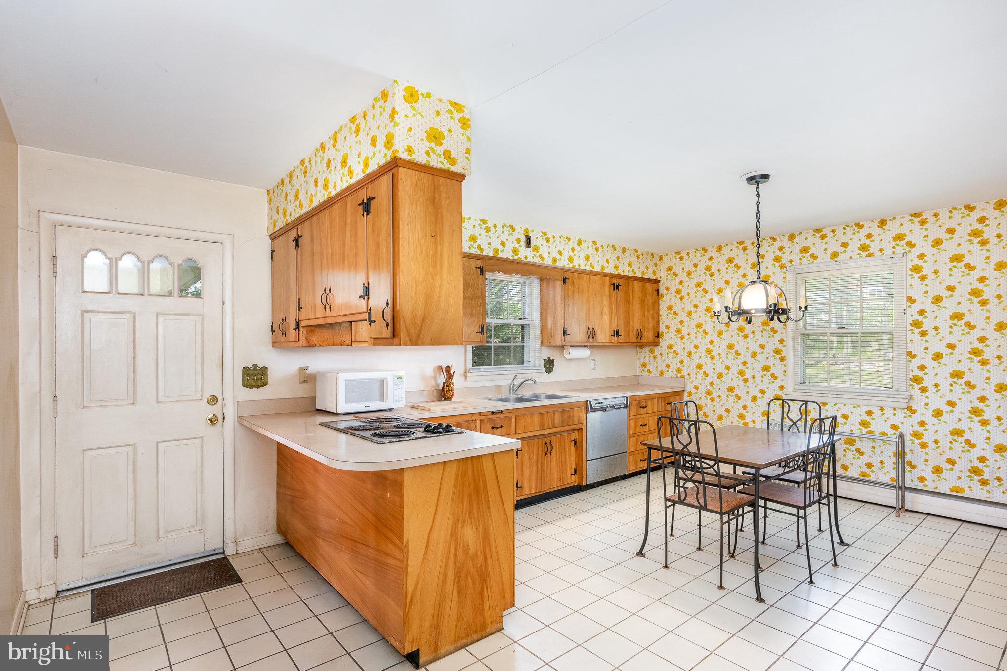 CHAPEL HILL - Residential