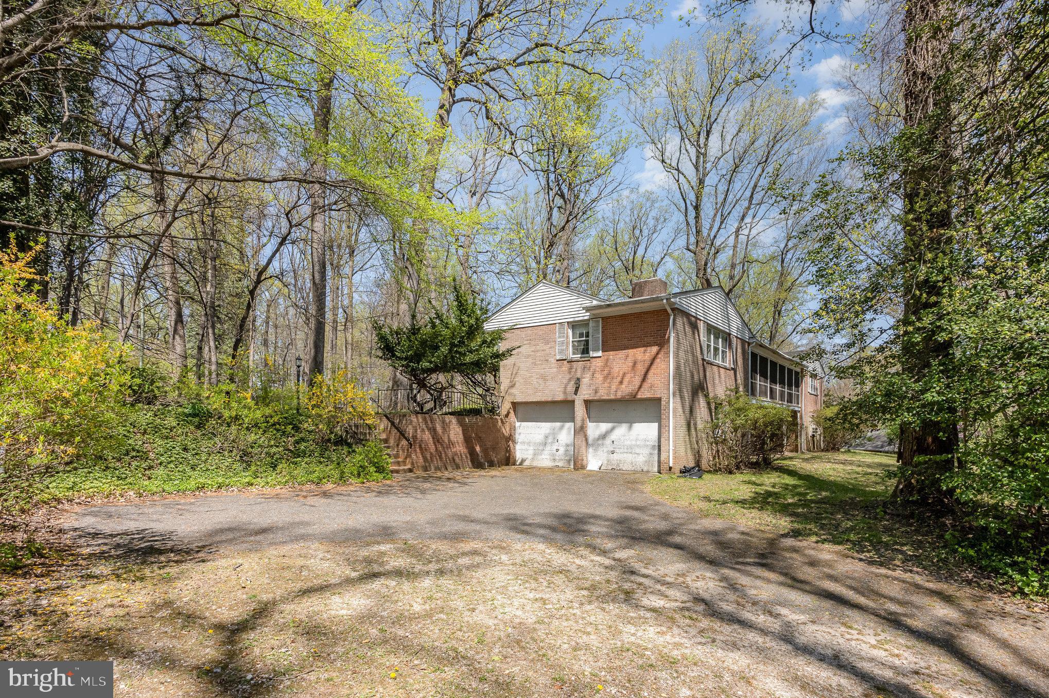 CHAPEL HILL - Residential