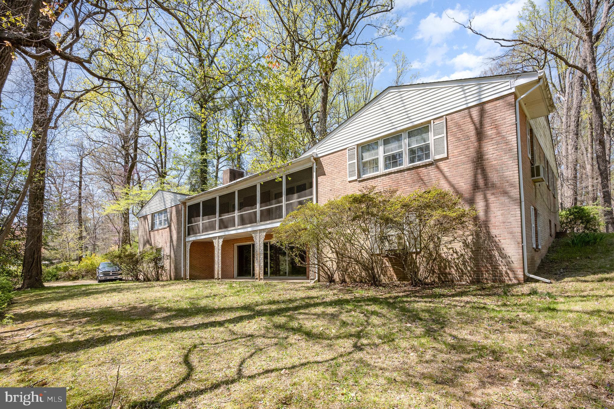 CHAPEL HILL - Residential