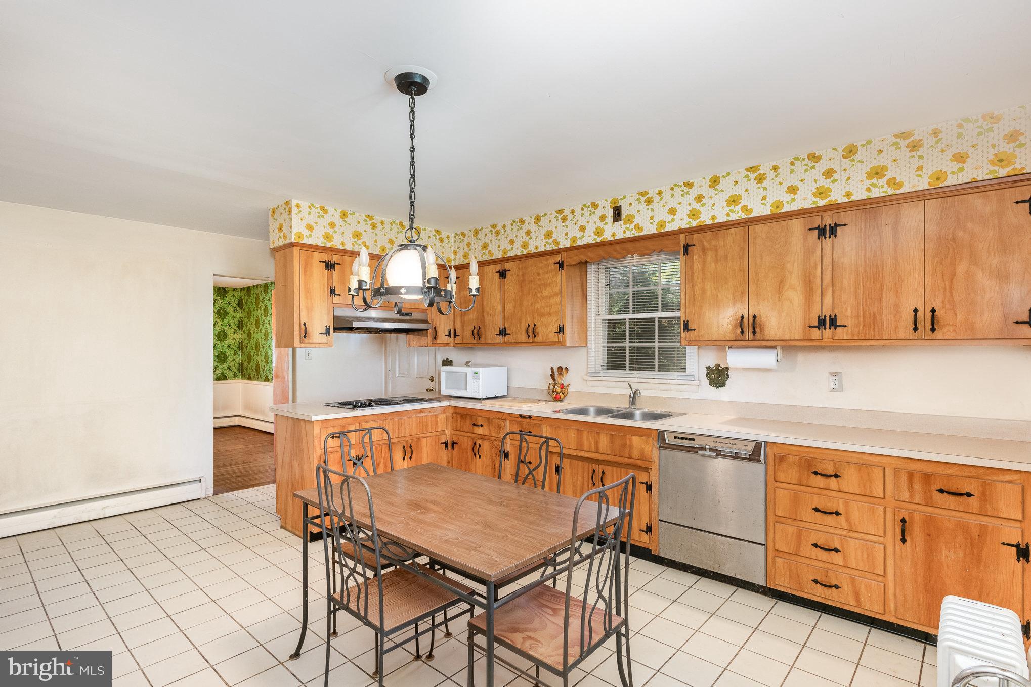 CHAPEL HILL - Residential