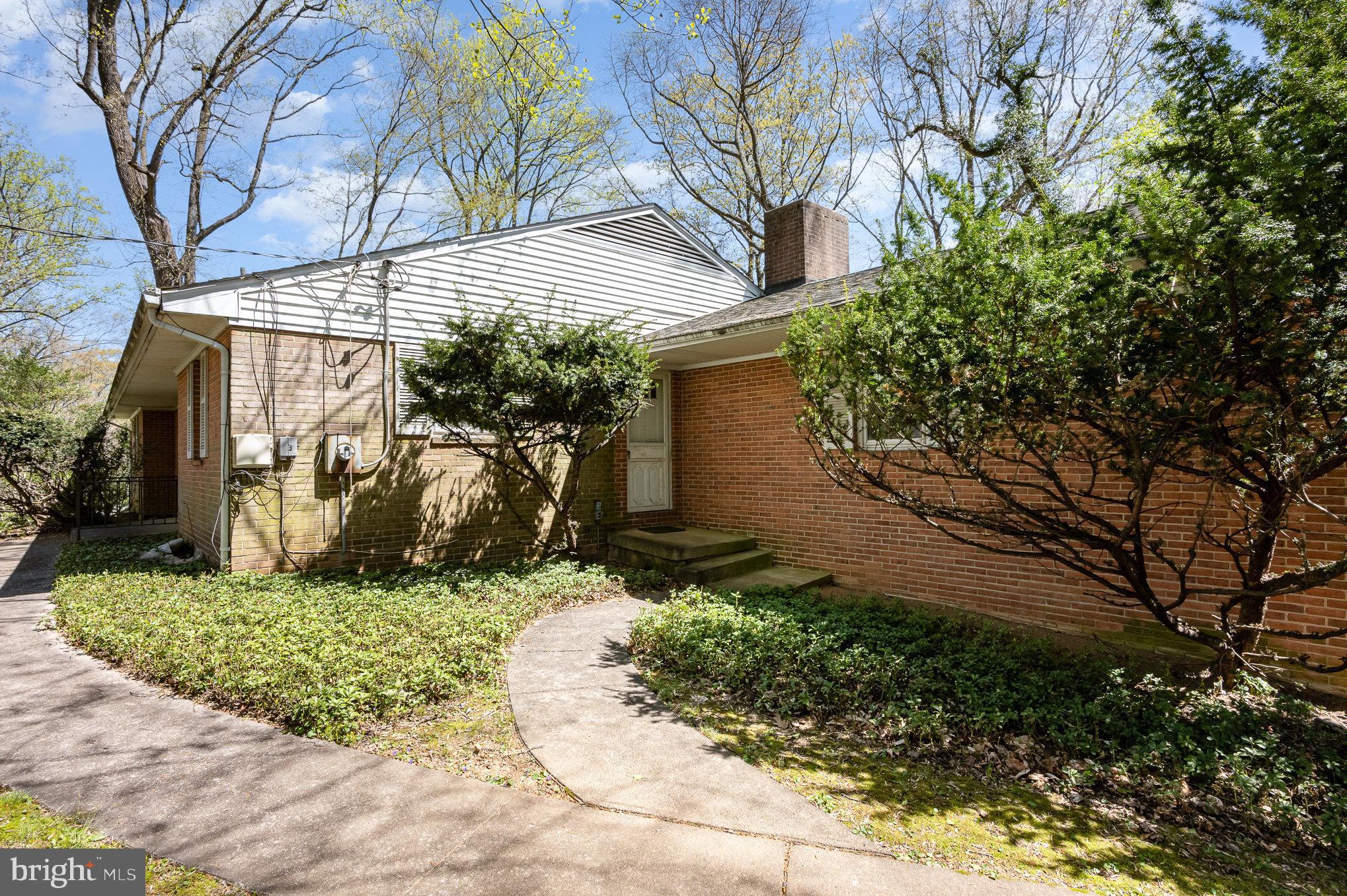 CHAPEL HILL - Residential