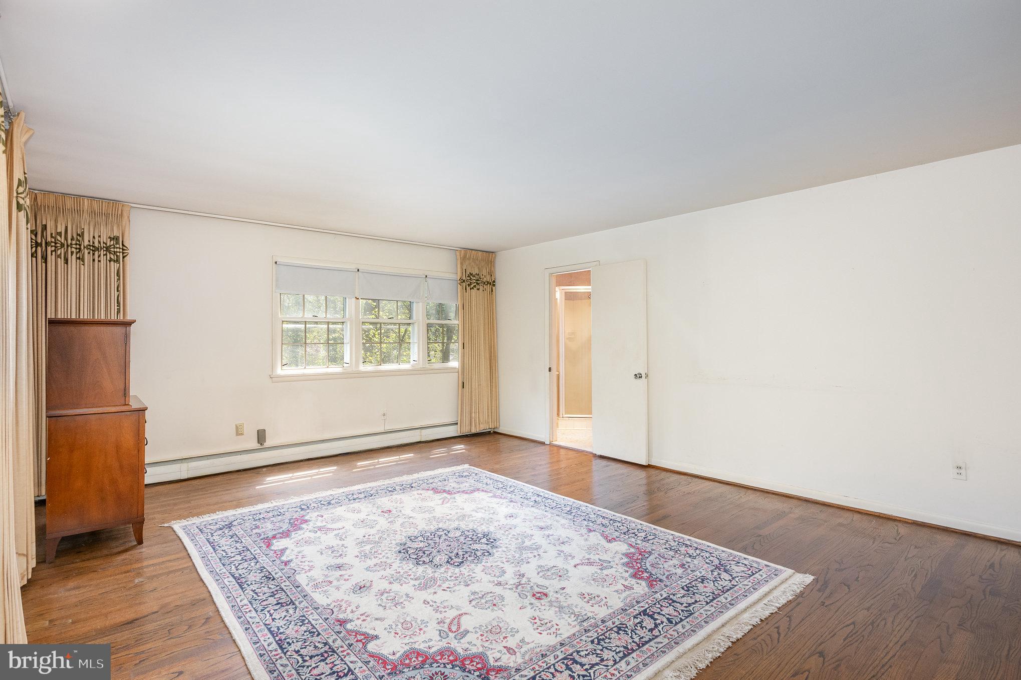 CHAPEL HILL - Residential