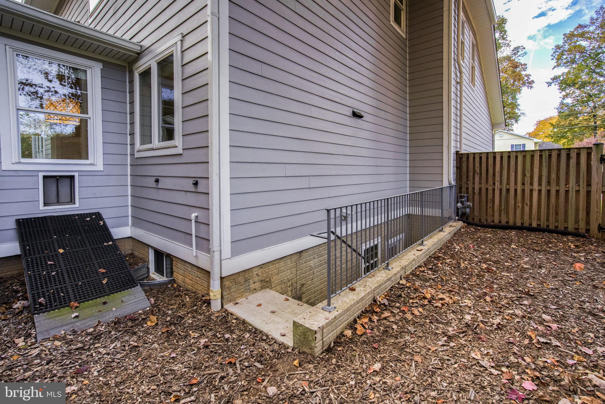 VIENNA WOODS - Residential