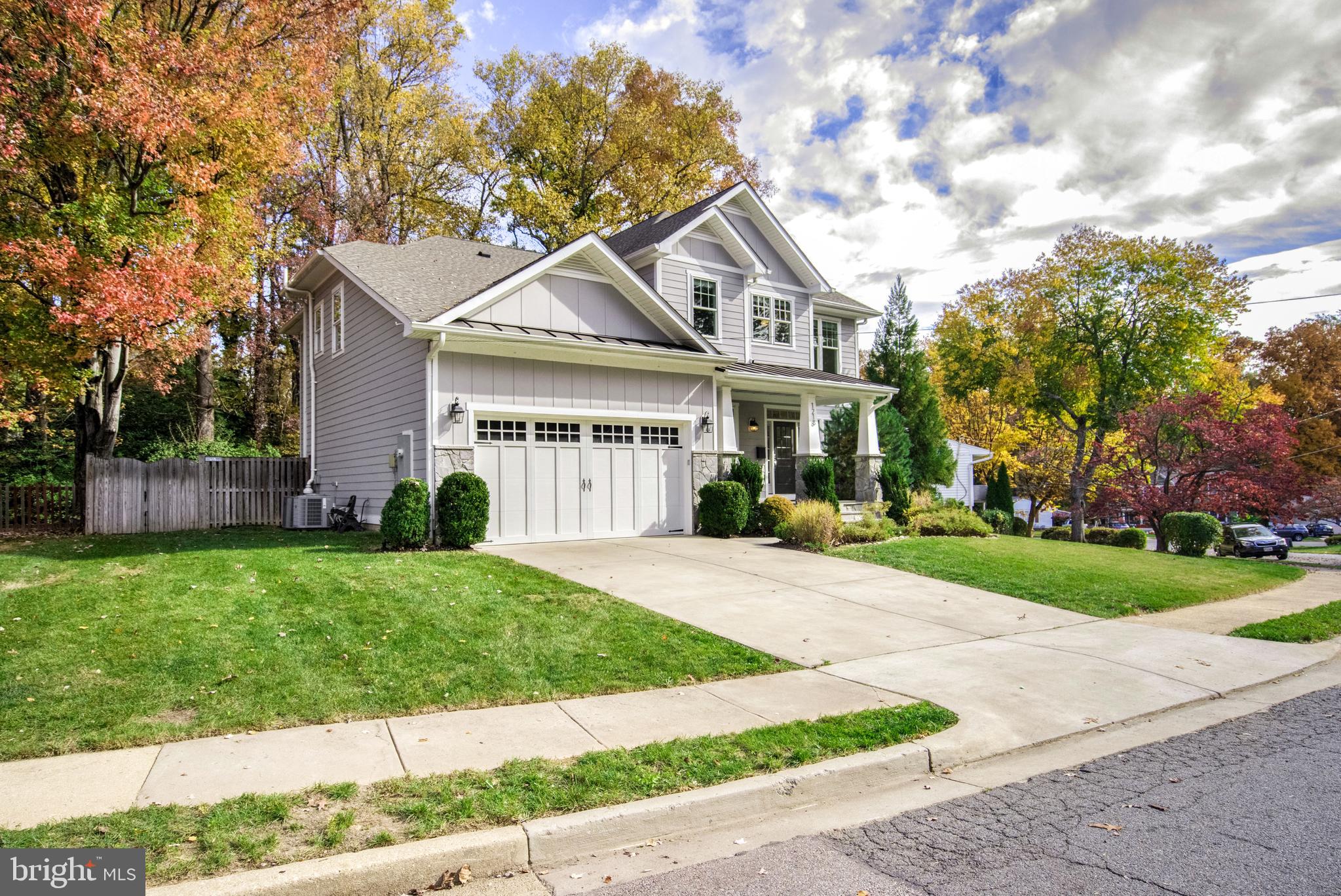 VIENNA WOODS - Residential