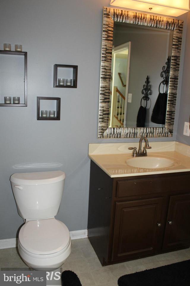 LAKE ARROWHEAD - Residential Lease