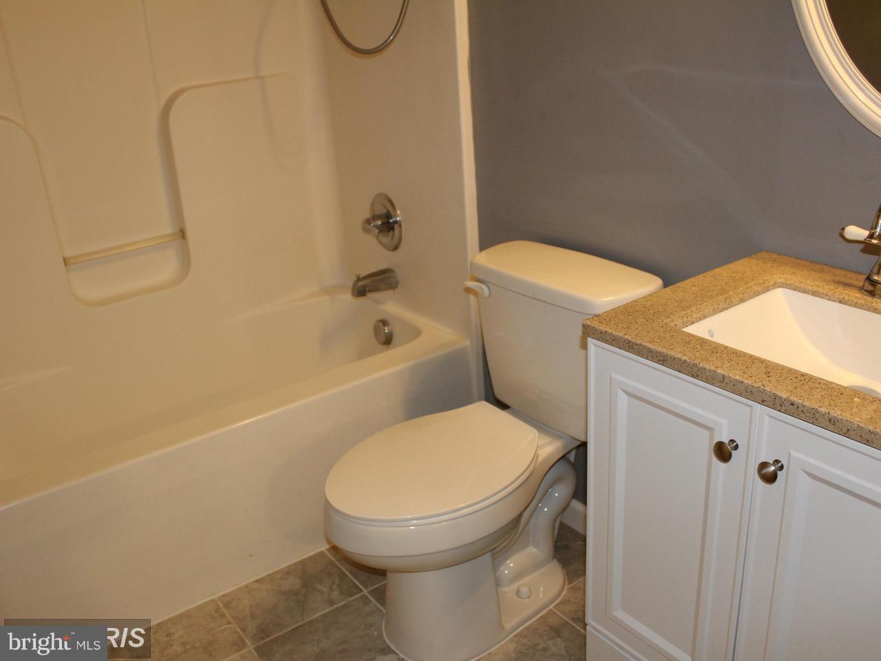 LAKE ARROWHEAD - Residential Lease