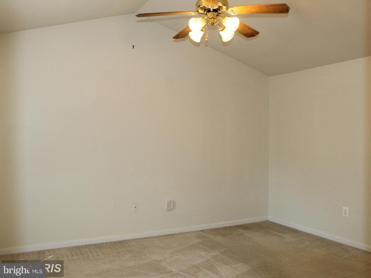 LAKE ARROWHEAD - Residential Lease