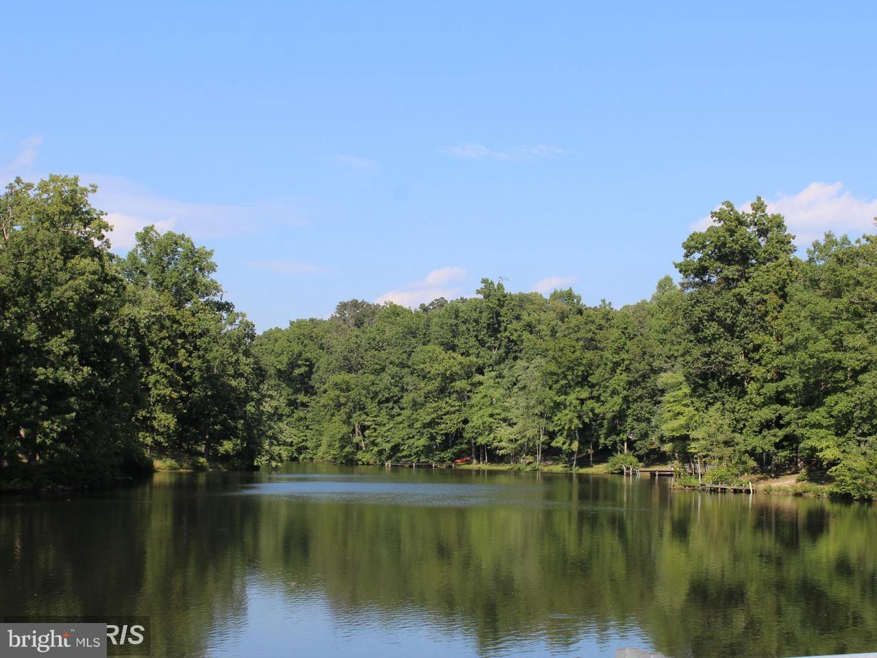 LAKE ARROWHEAD - Residential Lease