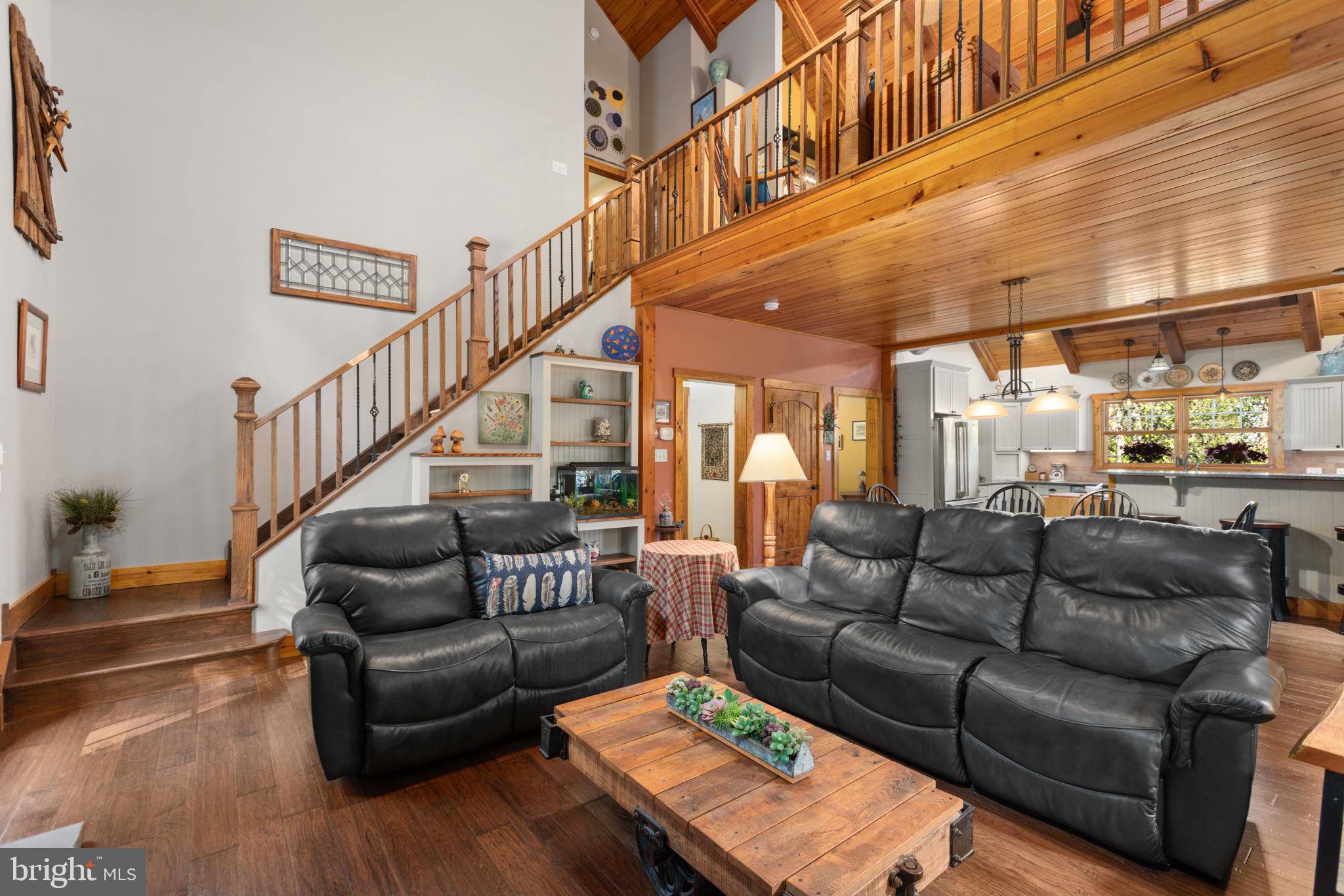 EAGLE ROCK RESORT - Residential