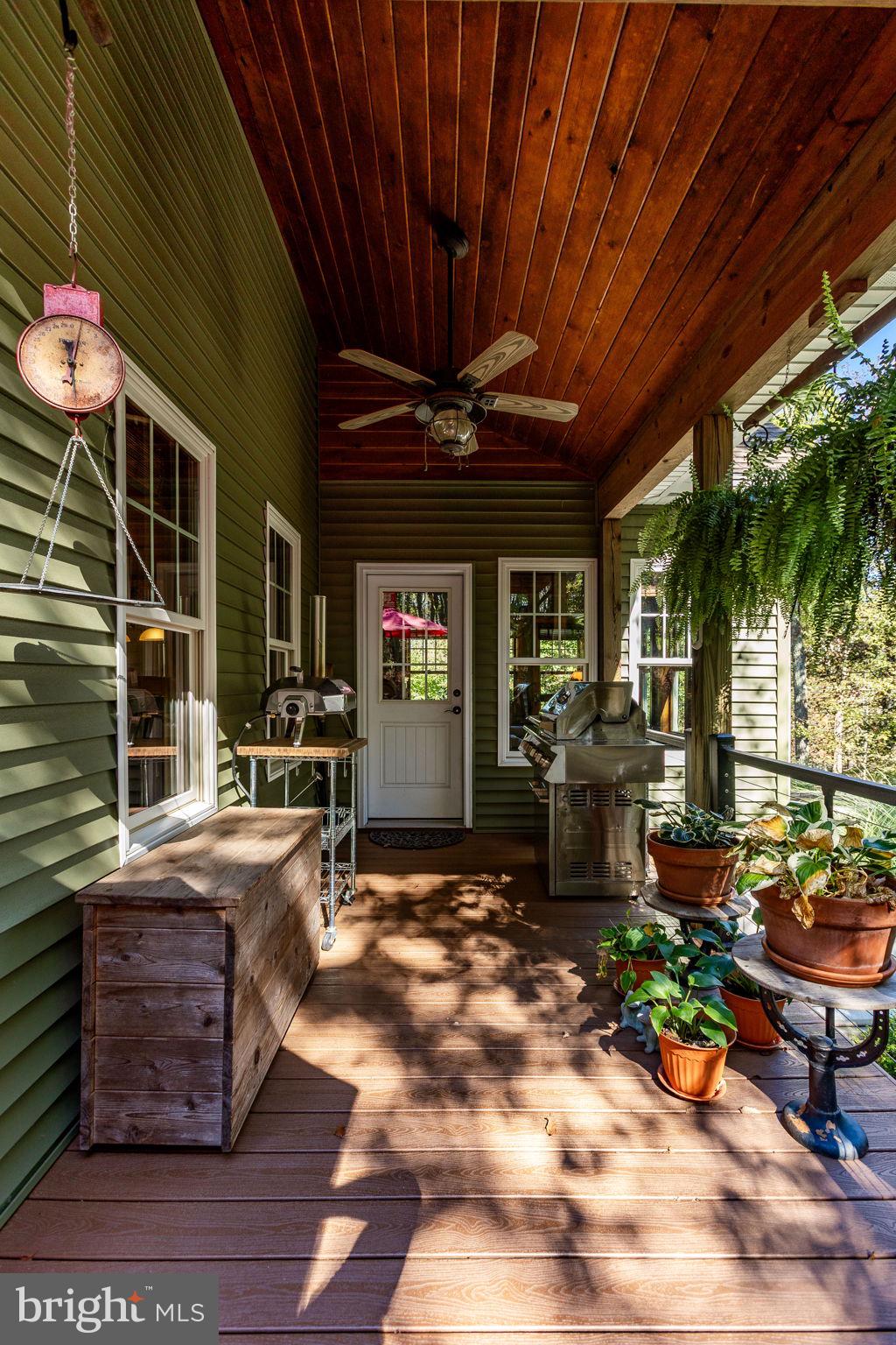 EAGLE ROCK RESORT - Residential