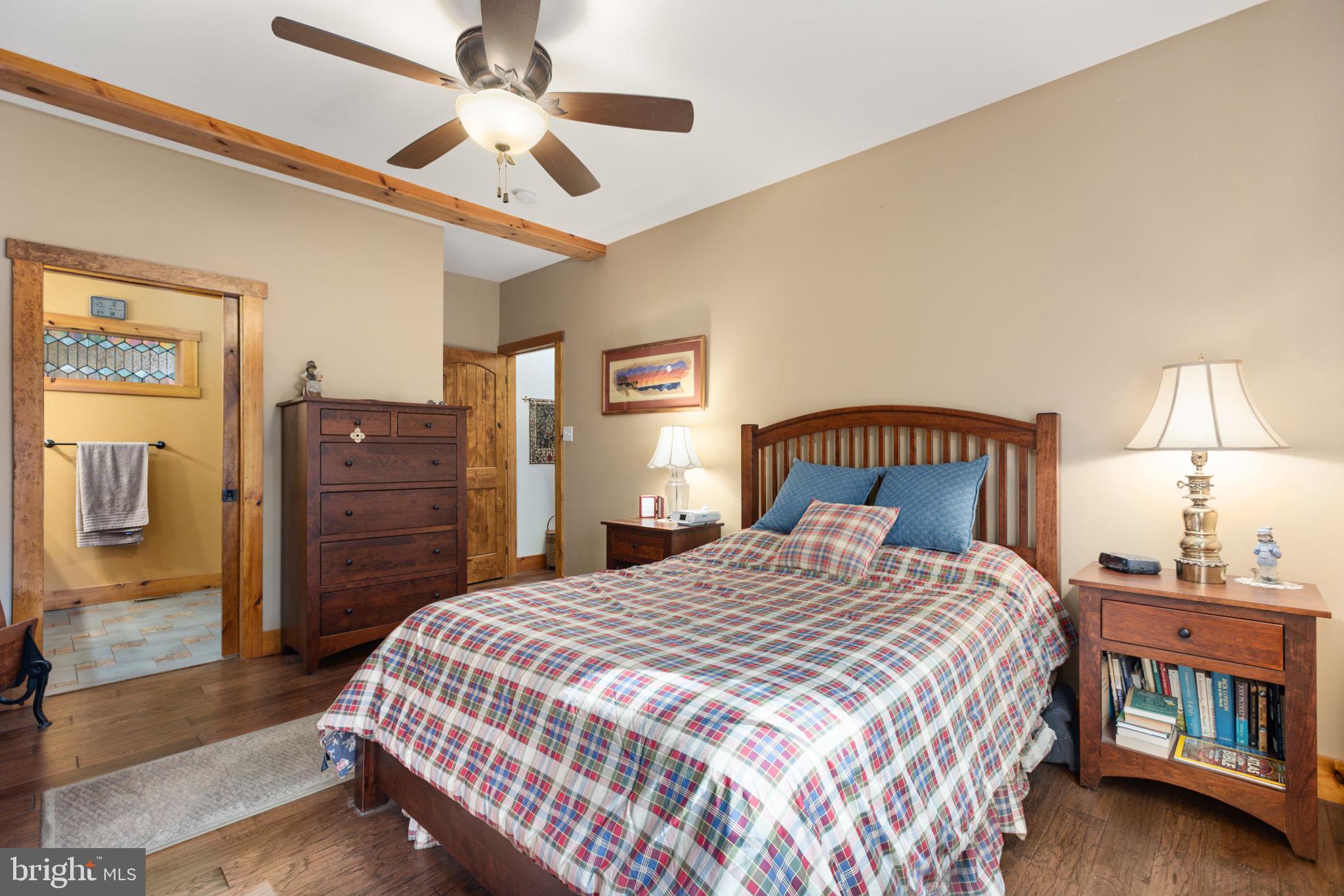 EAGLE ROCK RESORT - Residential