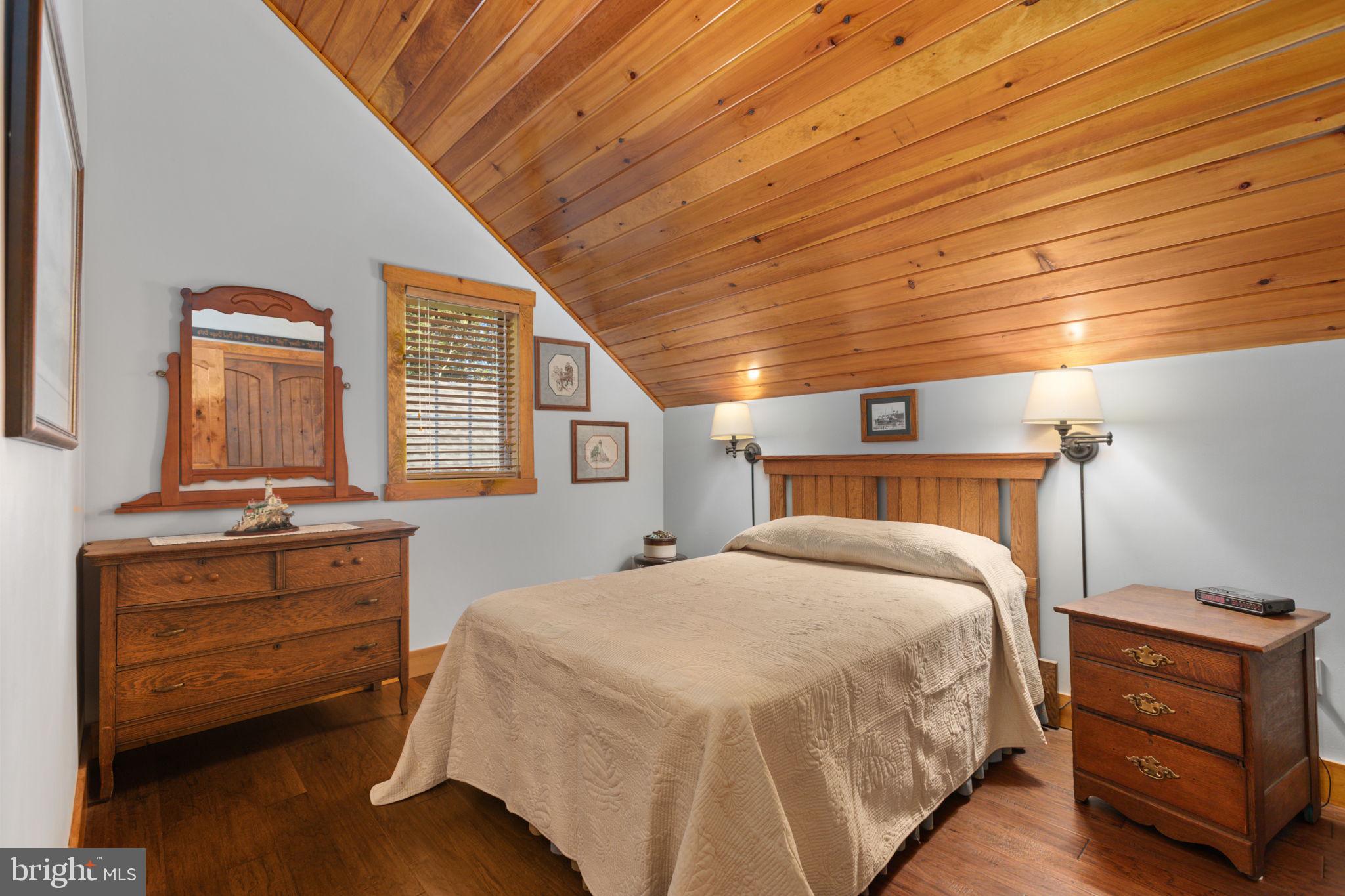 EAGLE ROCK RESORT - Residential