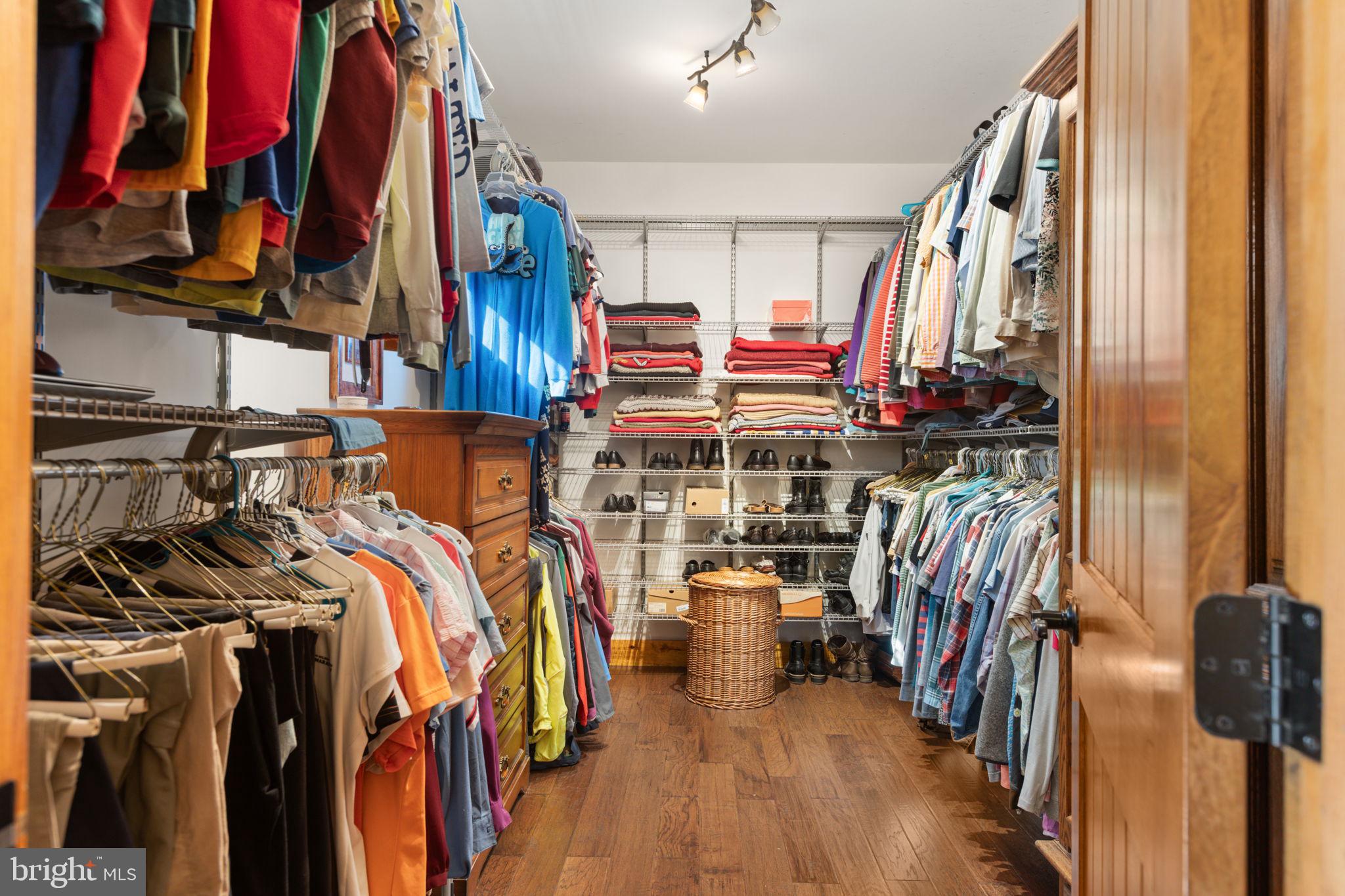 EAGLE ROCK RESORT - Residential