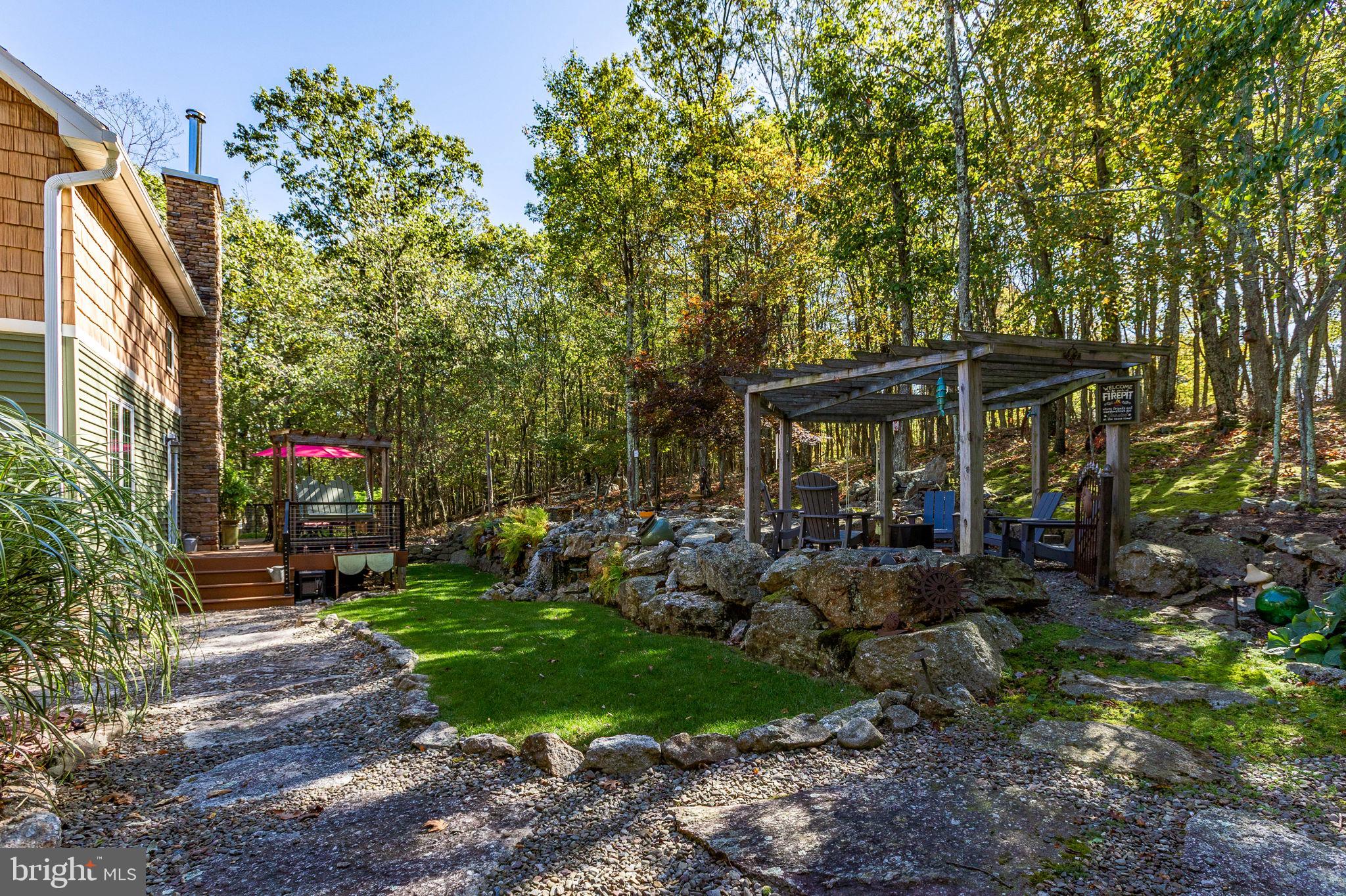 EAGLE ROCK RESORT - Residential