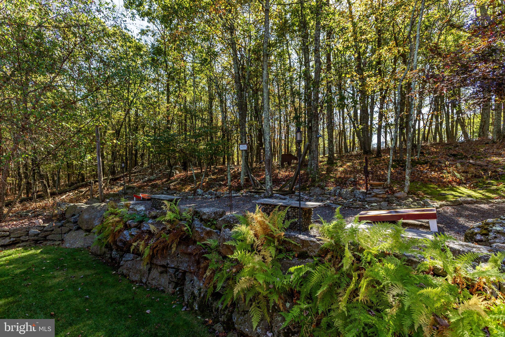 EAGLE ROCK RESORT - Residential