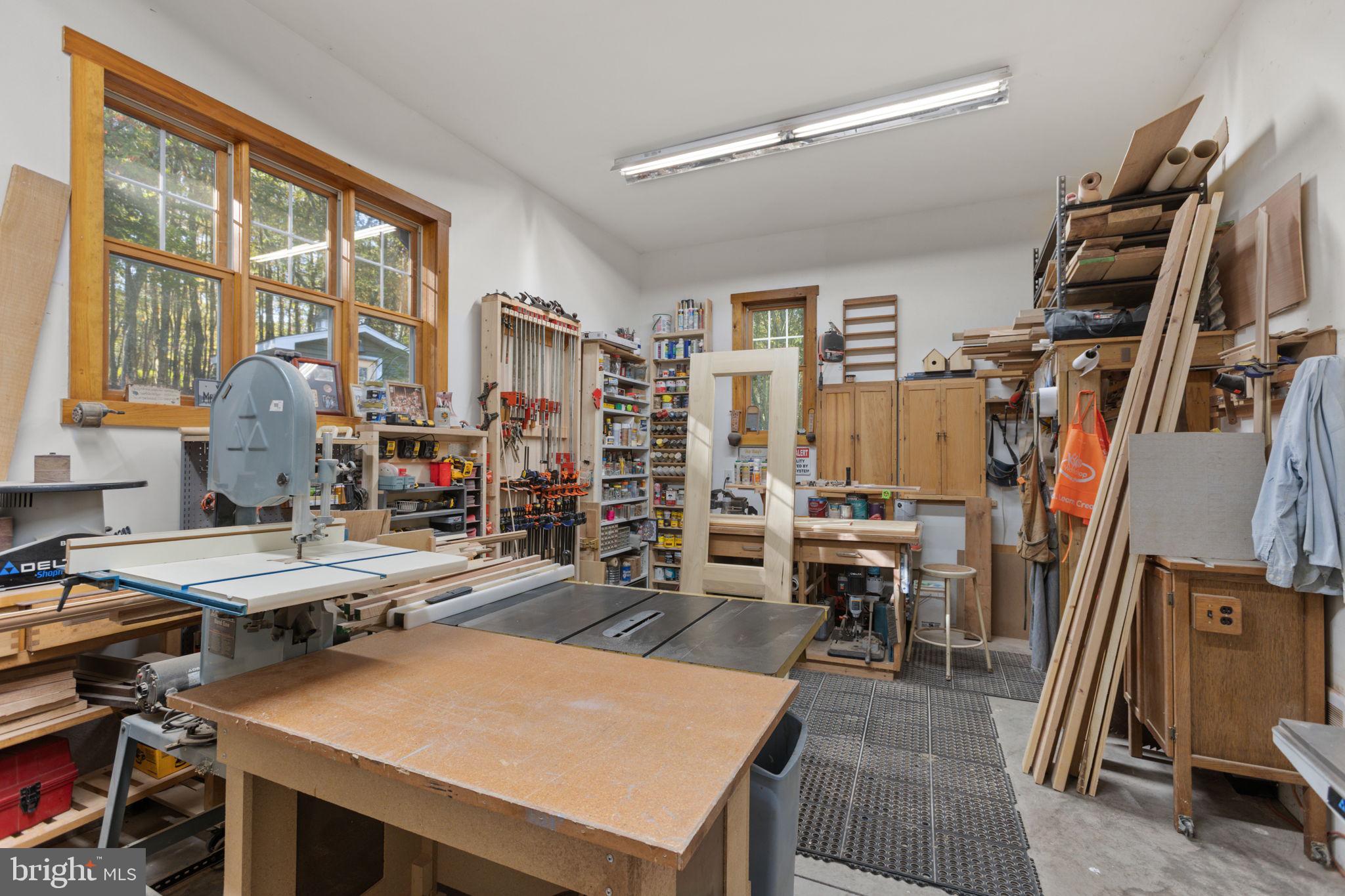 EAGLE ROCK RESORT - Residential