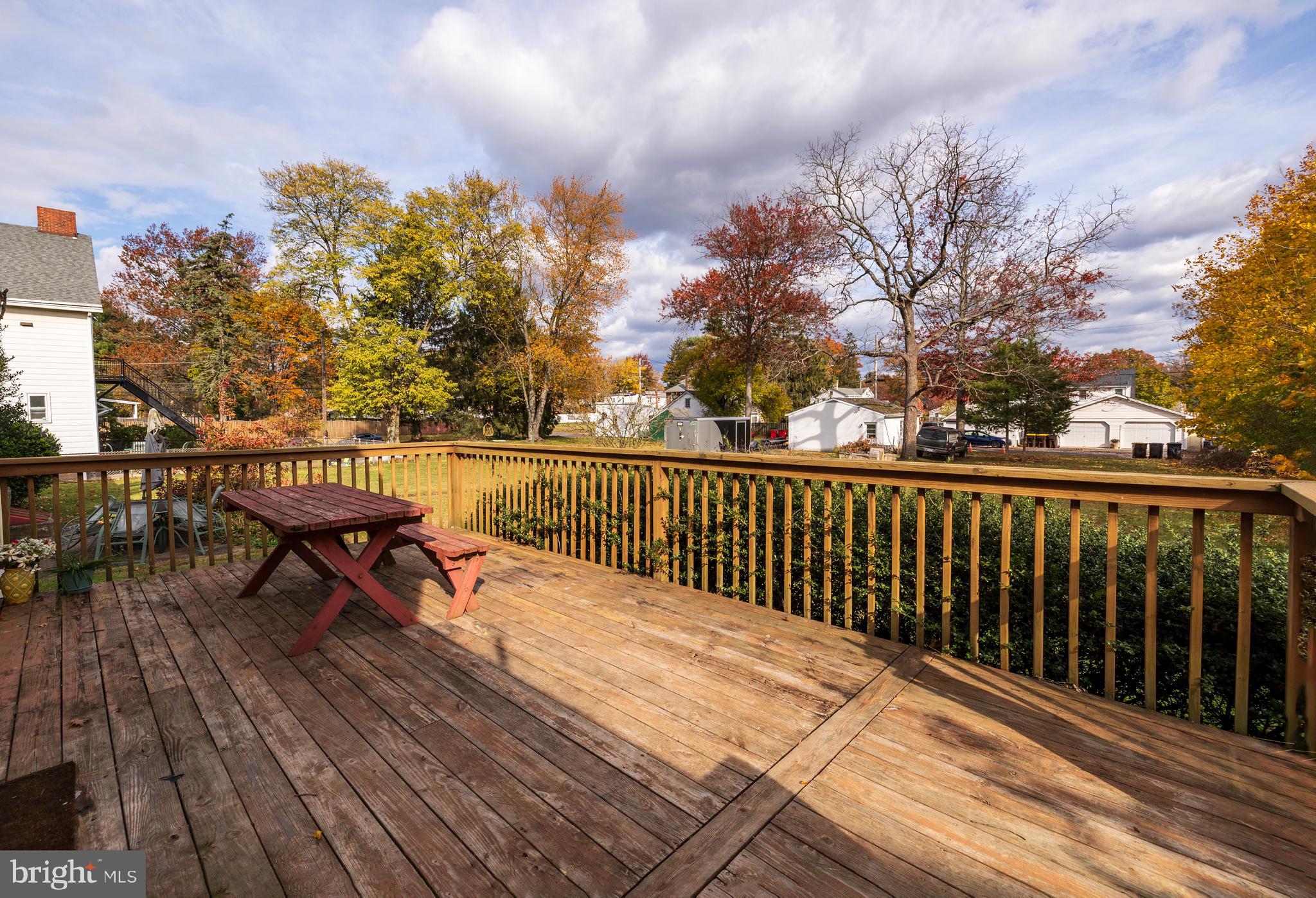 LANSDALE - Residential Lease