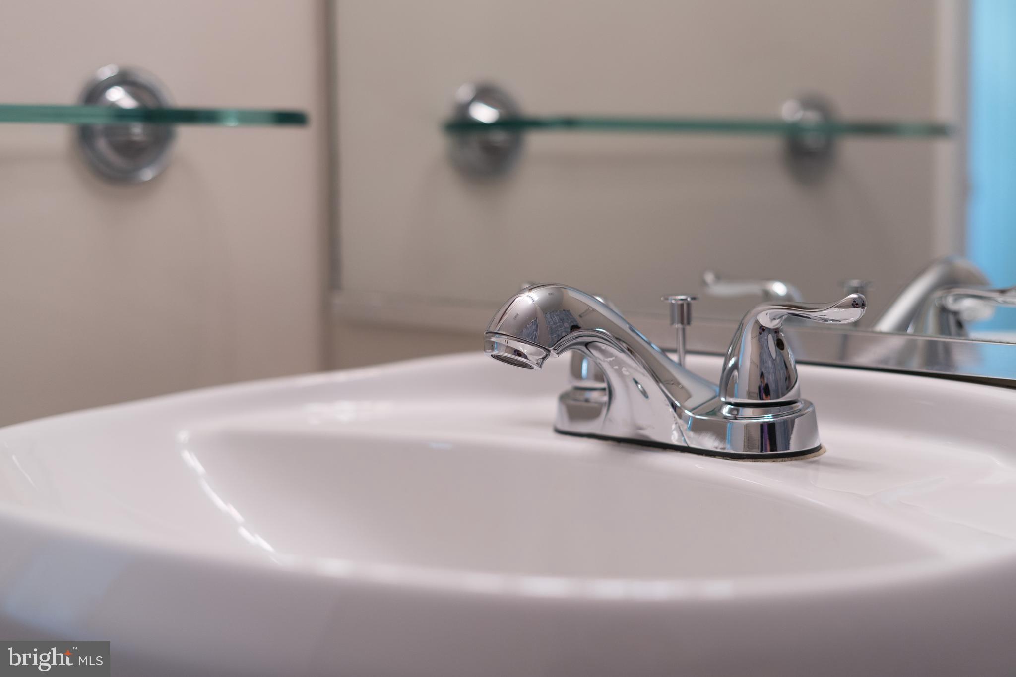 BOSTON RIDGE - Residential