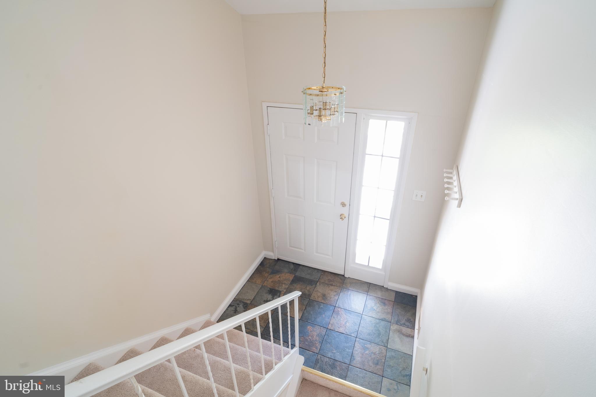 BOSTON RIDGE - Residential