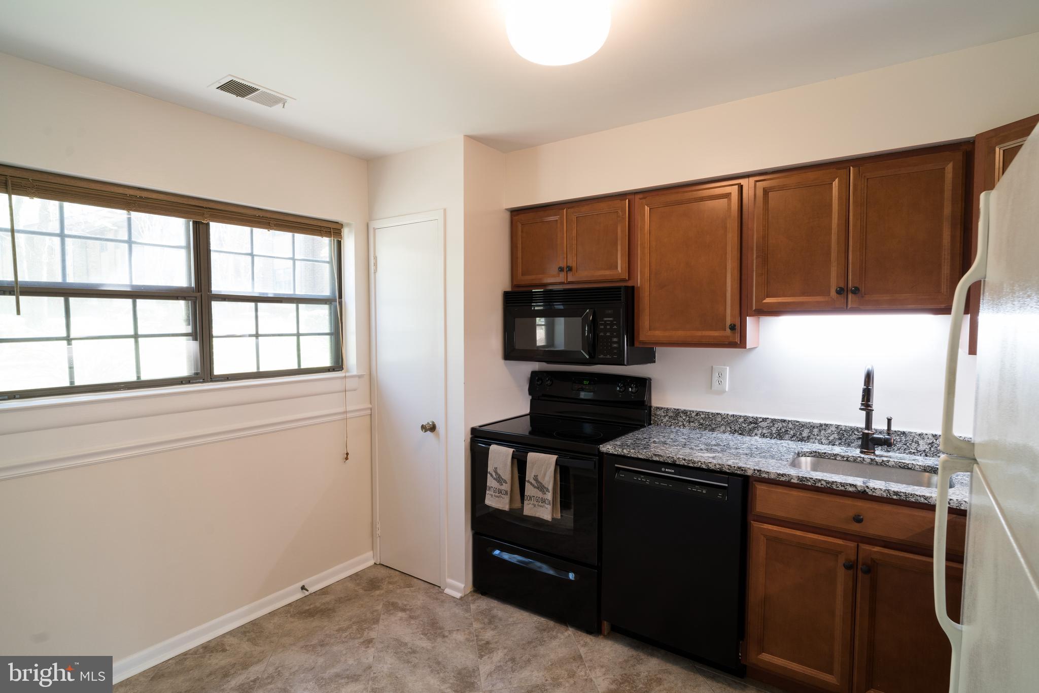 BOSTON RIDGE - Residential