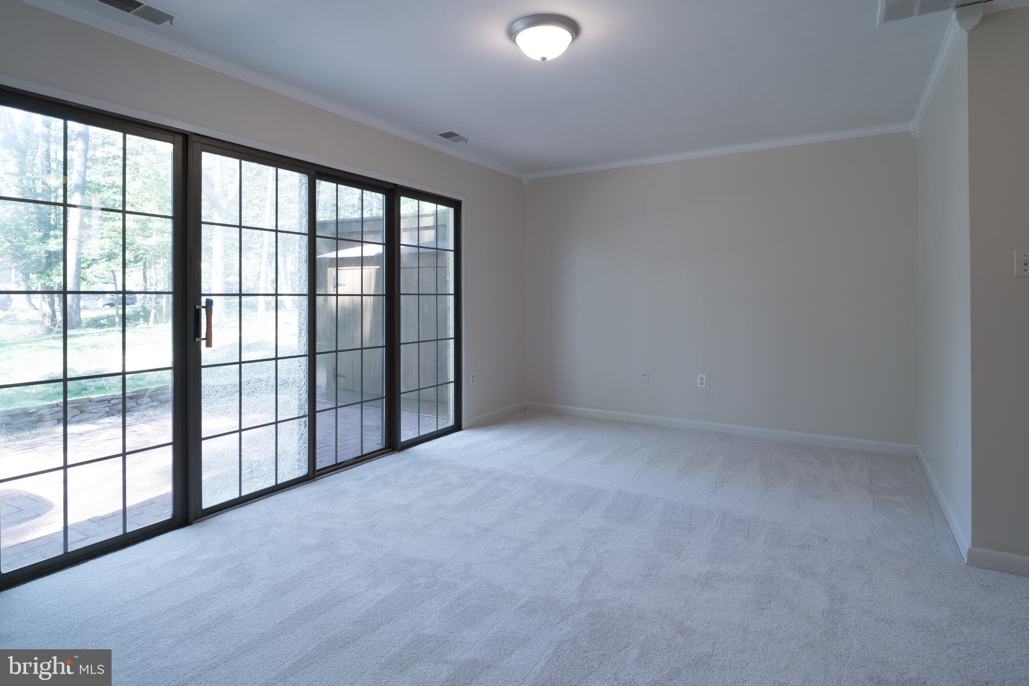 BOSTON RIDGE - Residential