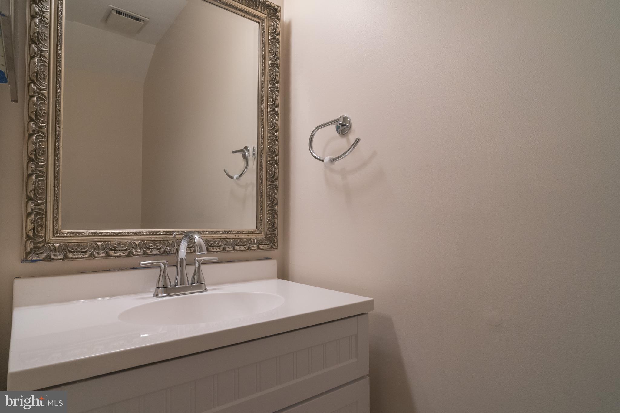 BOSTON RIDGE - Residential