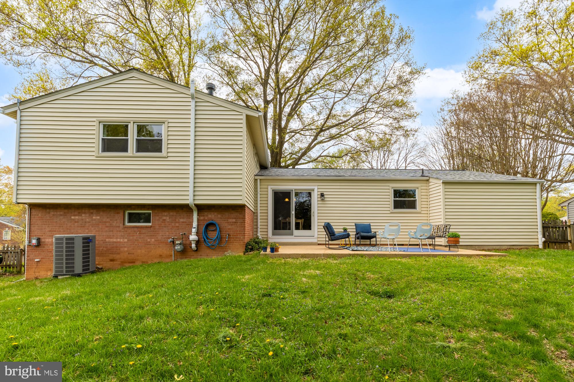 ROLLING VALLEY - Residential