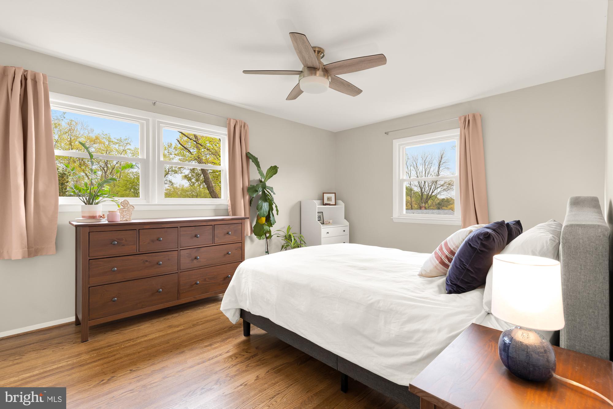 ROLLING VALLEY - Residential