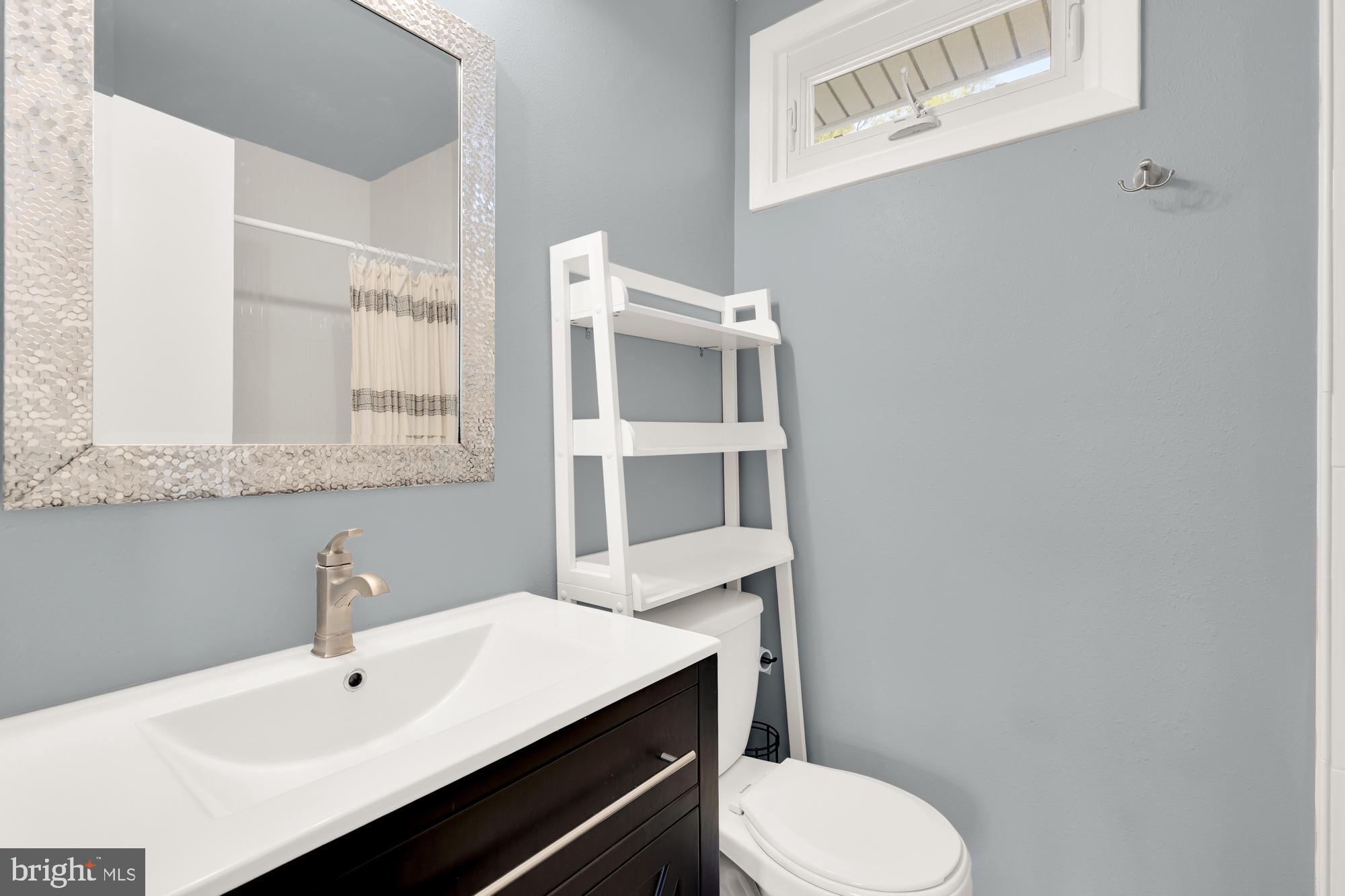 ROLLING VALLEY - Residential