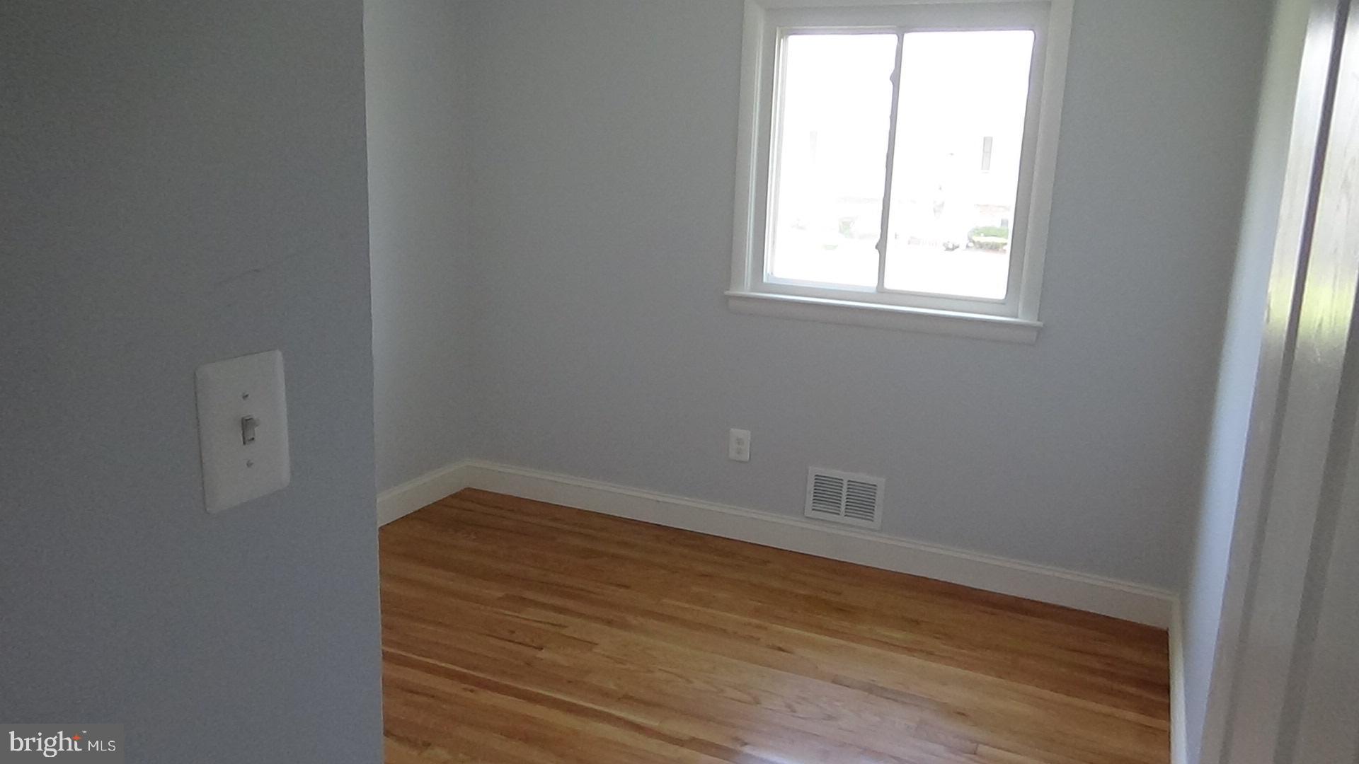 SKYLINE - Residential Lease