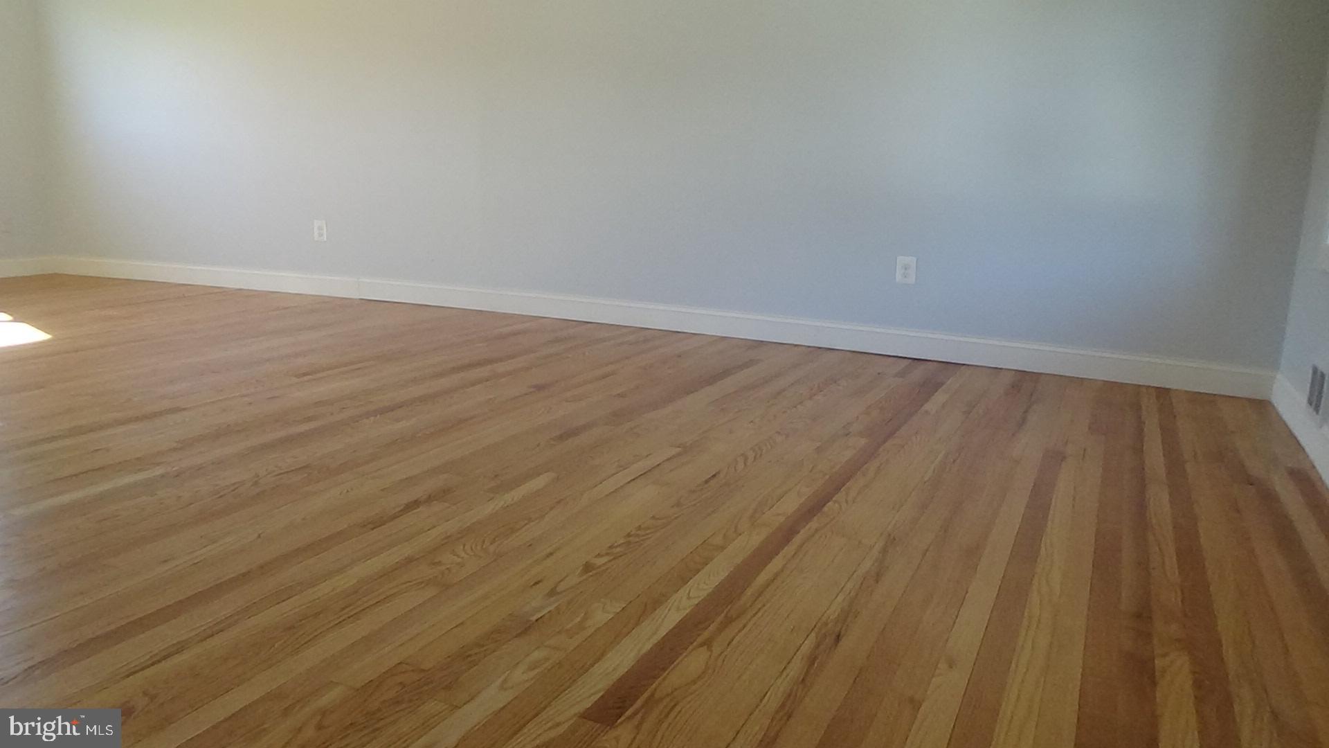 SKYLINE - Residential Lease