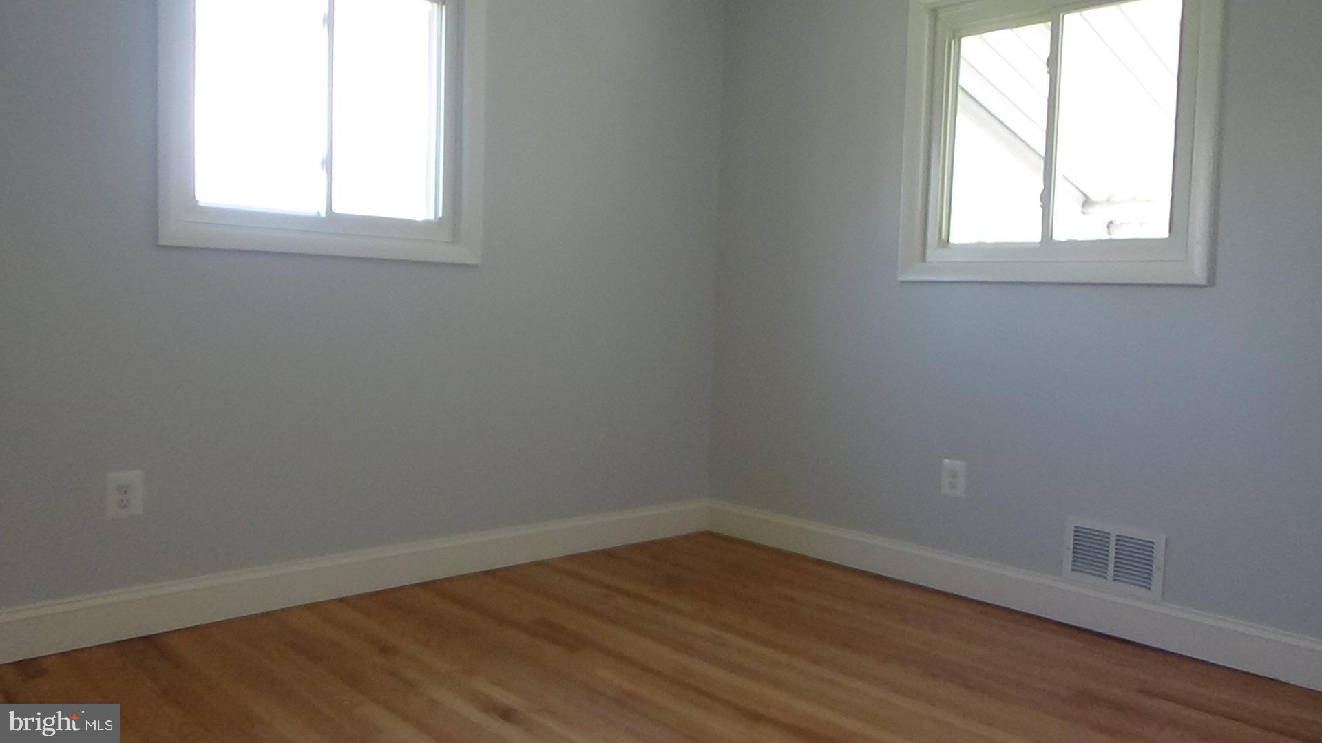 SKYLINE - Residential Lease