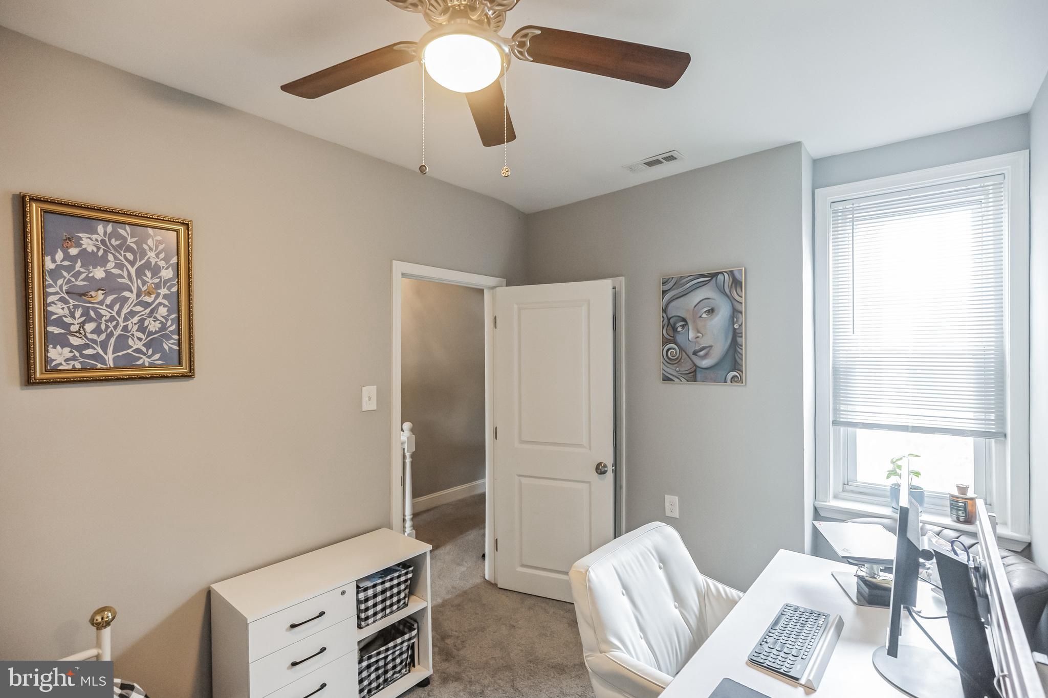 PORT RICHMOND - Residential