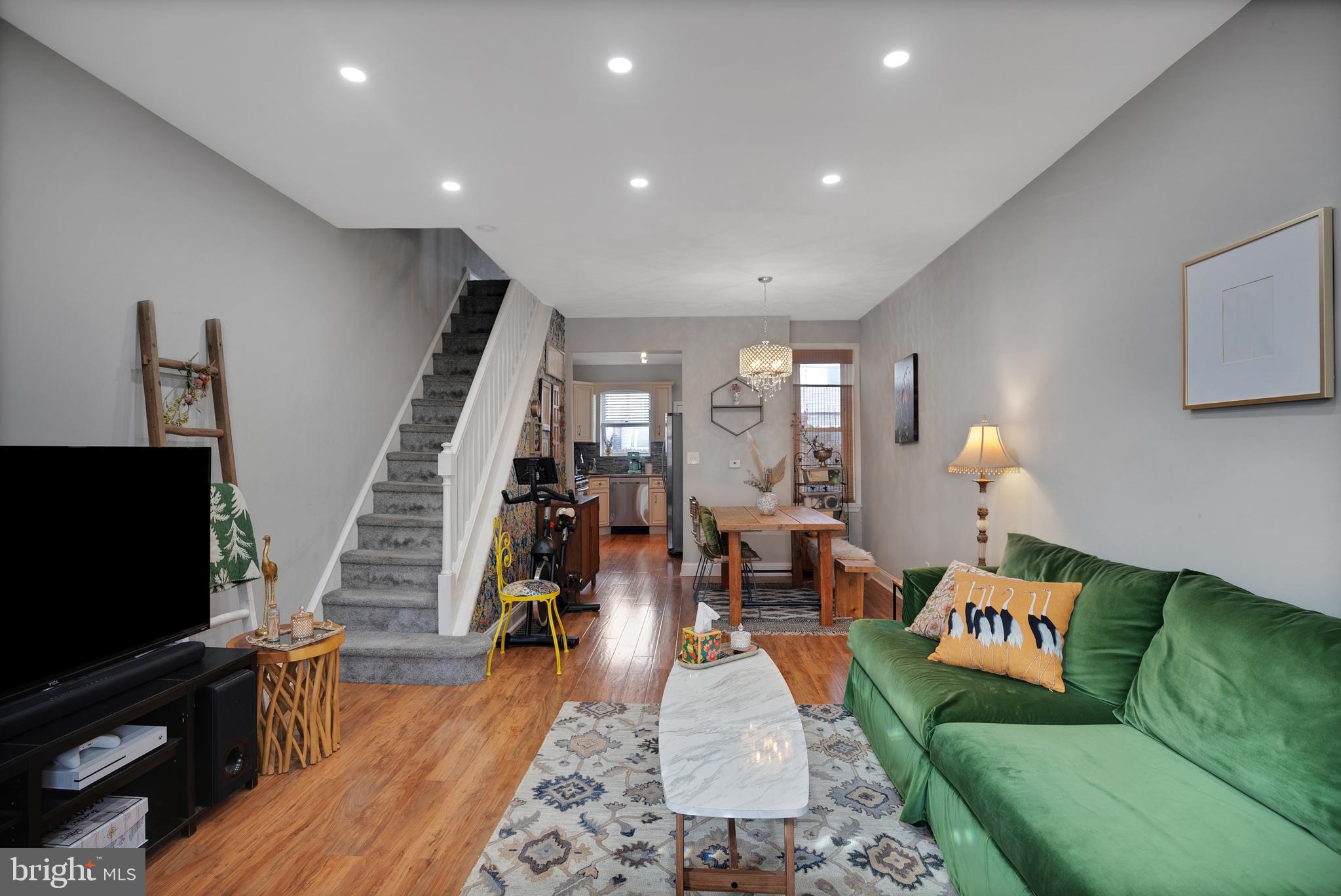 PORT RICHMOND - Residential