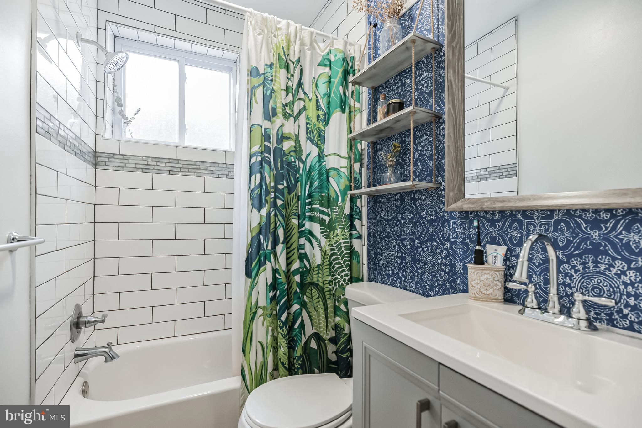 PORT RICHMOND - Residential
