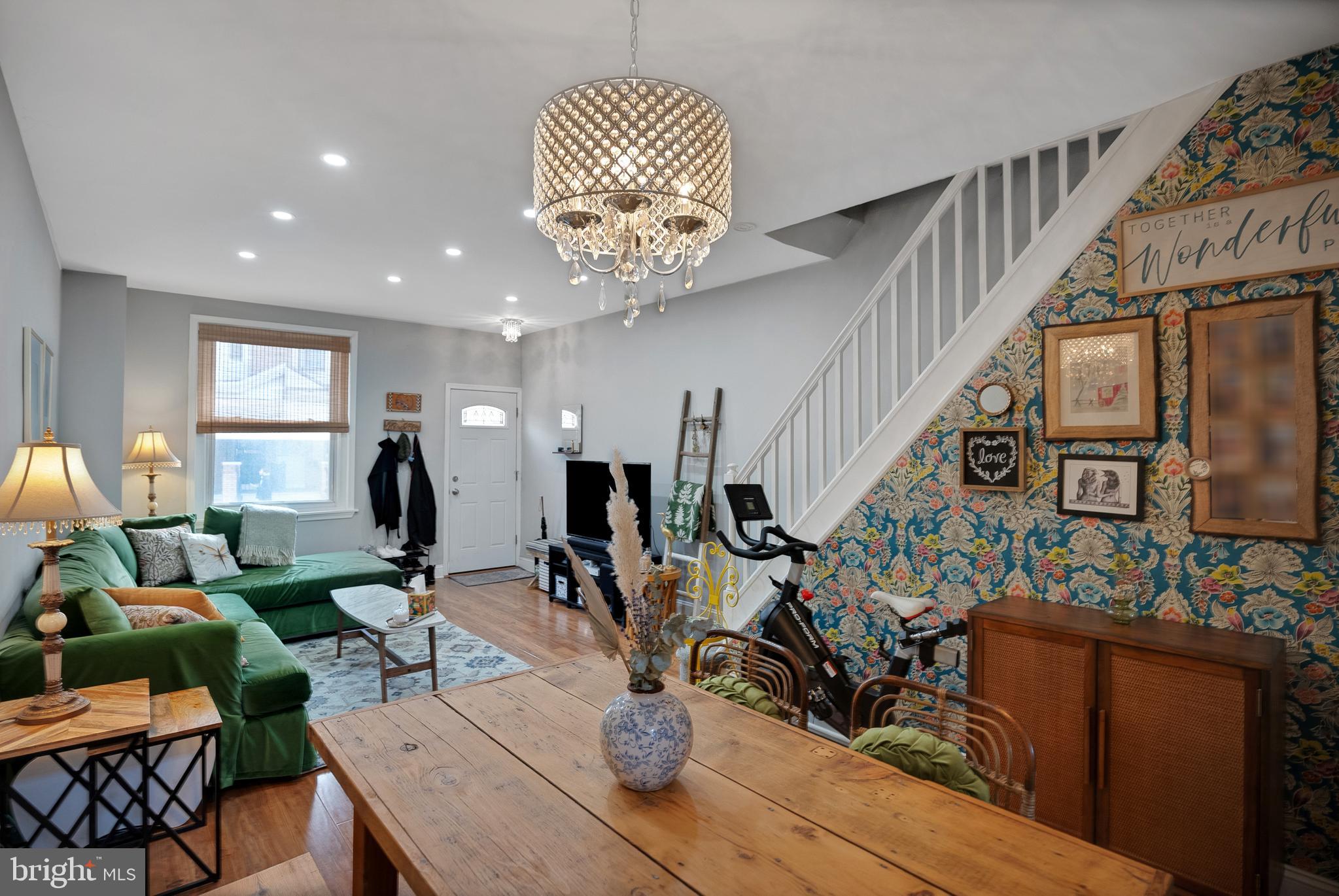 PORT RICHMOND - Residential