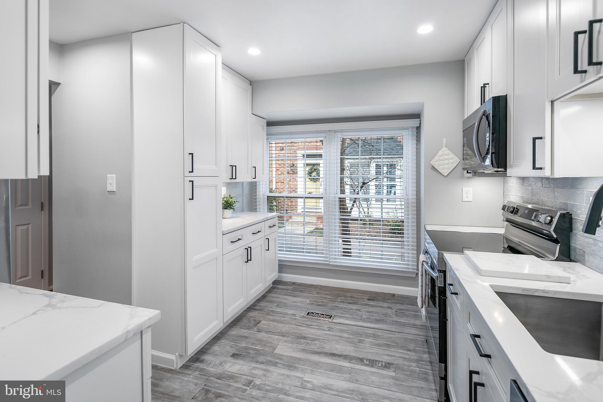 2506 S ARLINGTON MILL DR C