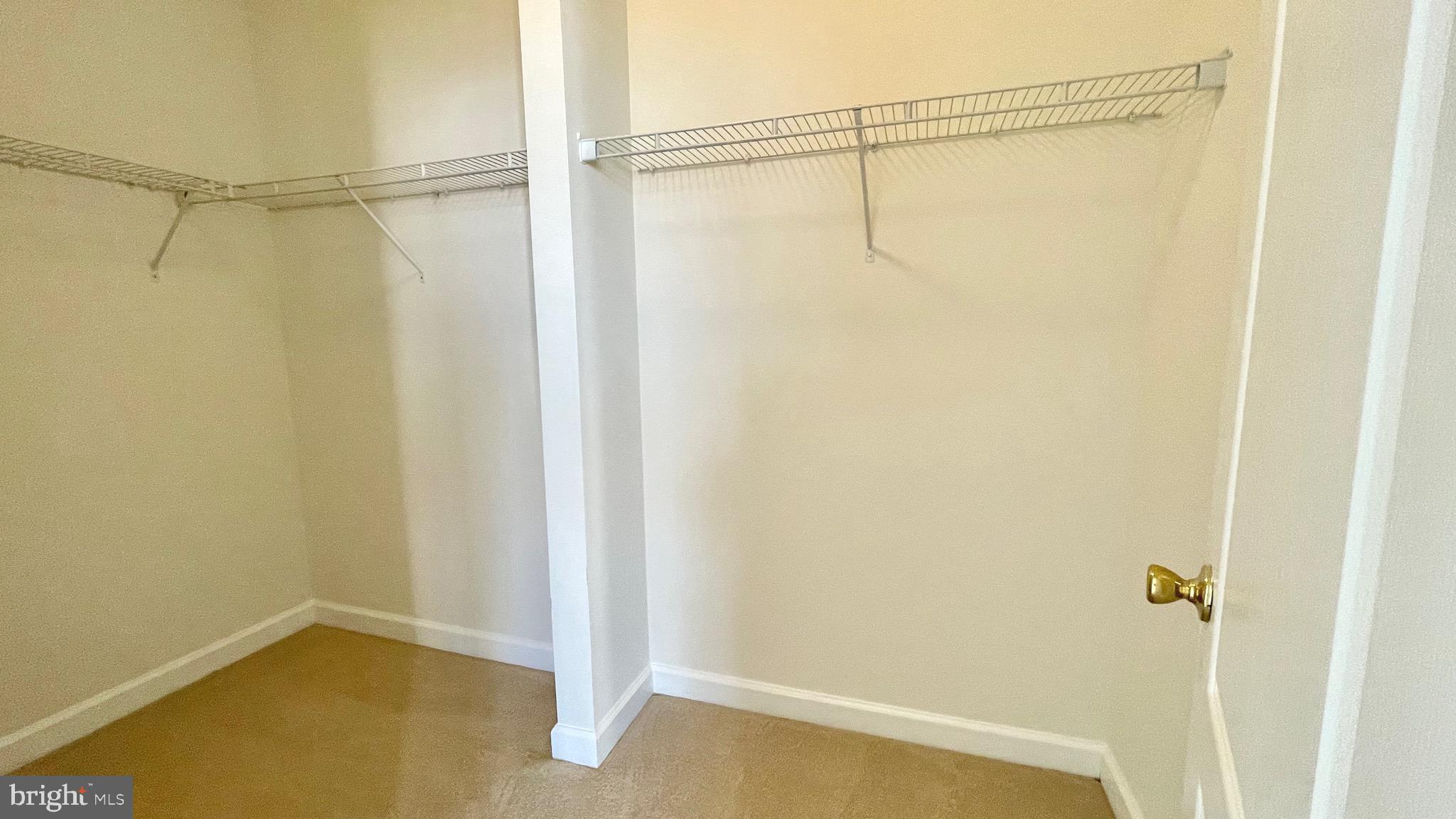 ARORA HILLS - Residential Lease