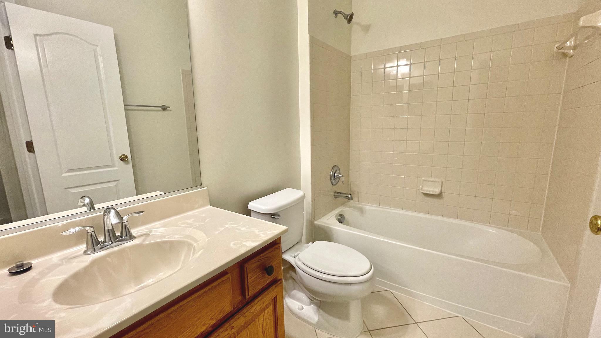 ARORA HILLS - Residential Lease