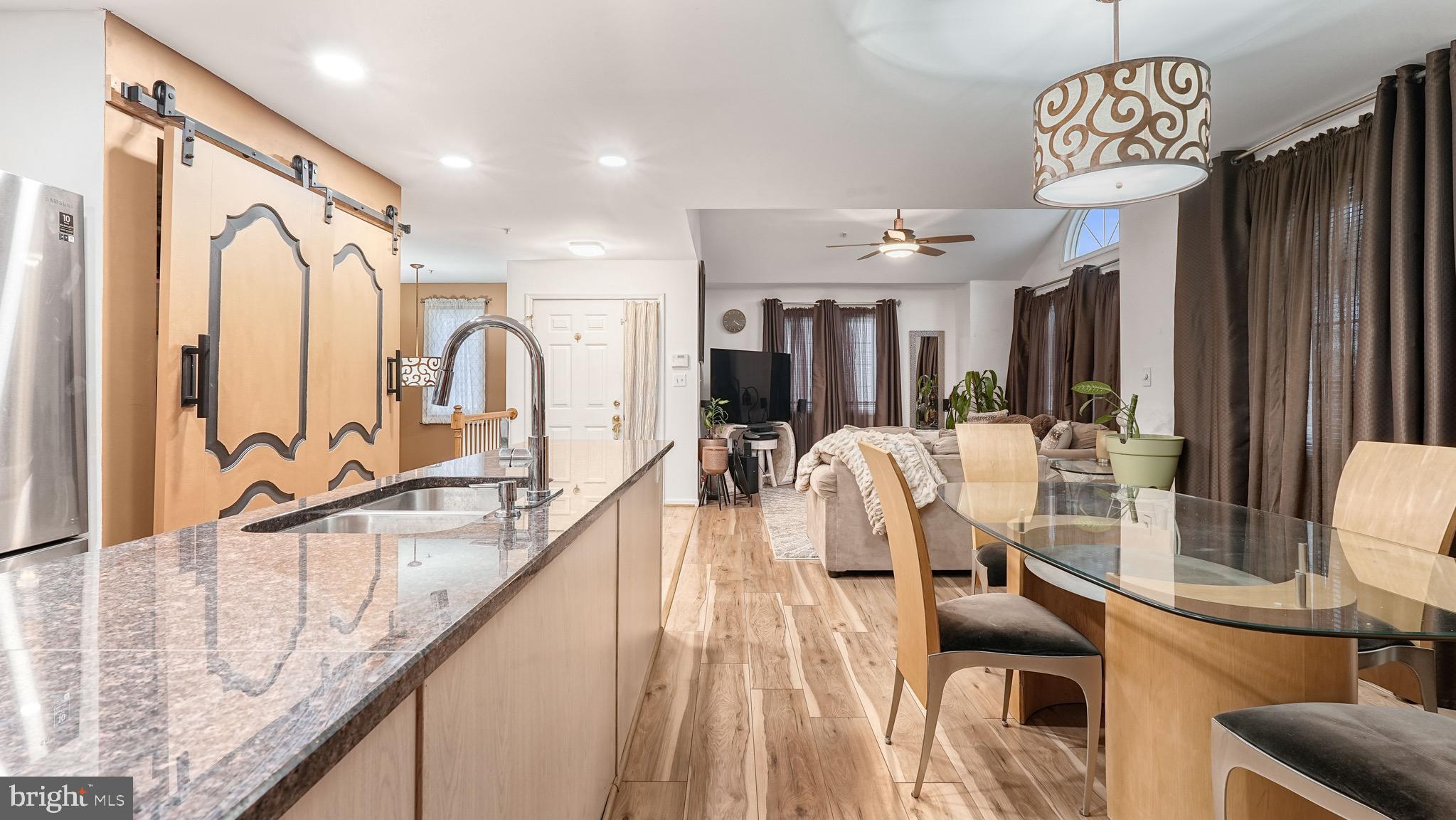 WESTLAKE - Residential