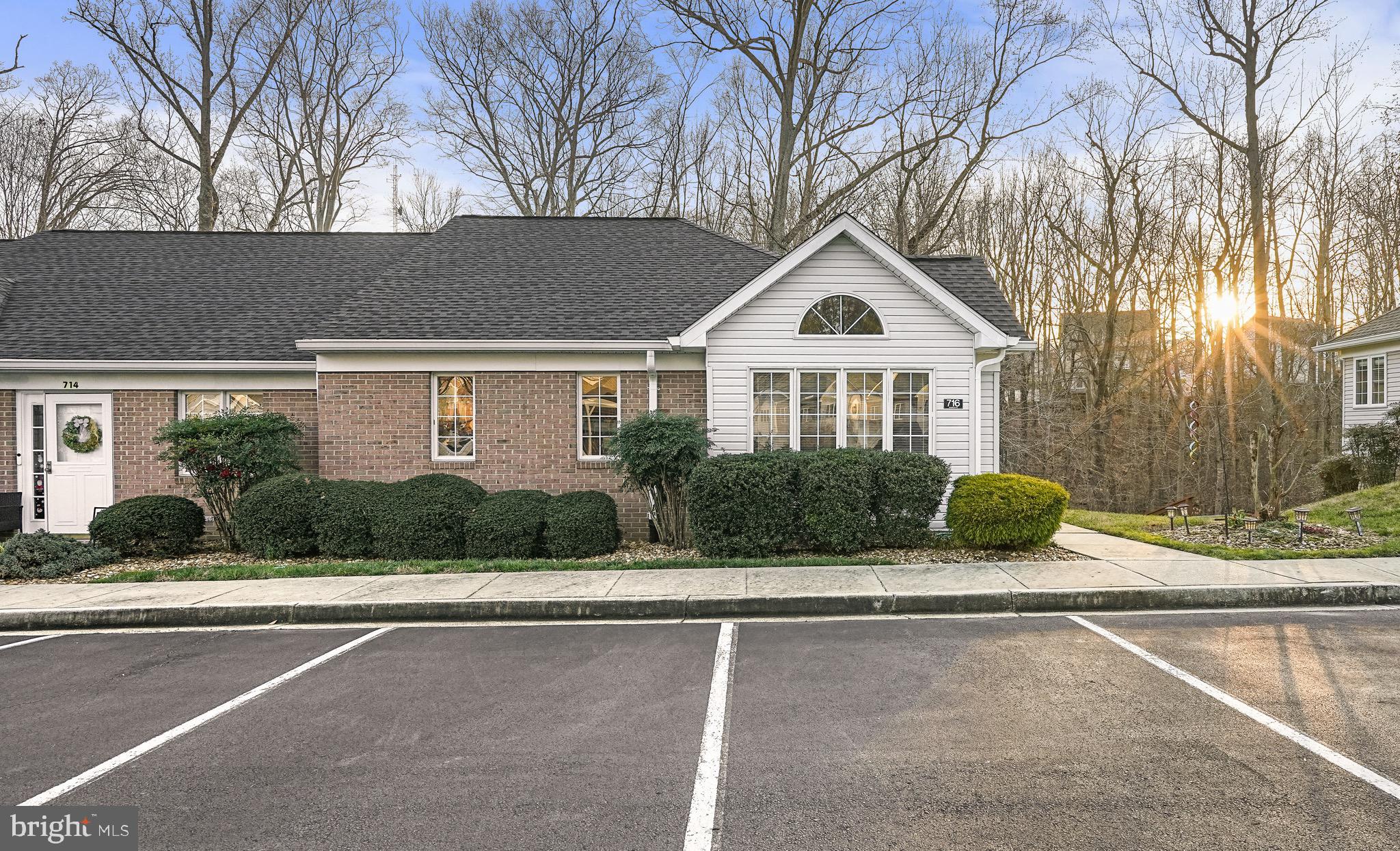 WESTLAKE - Residential