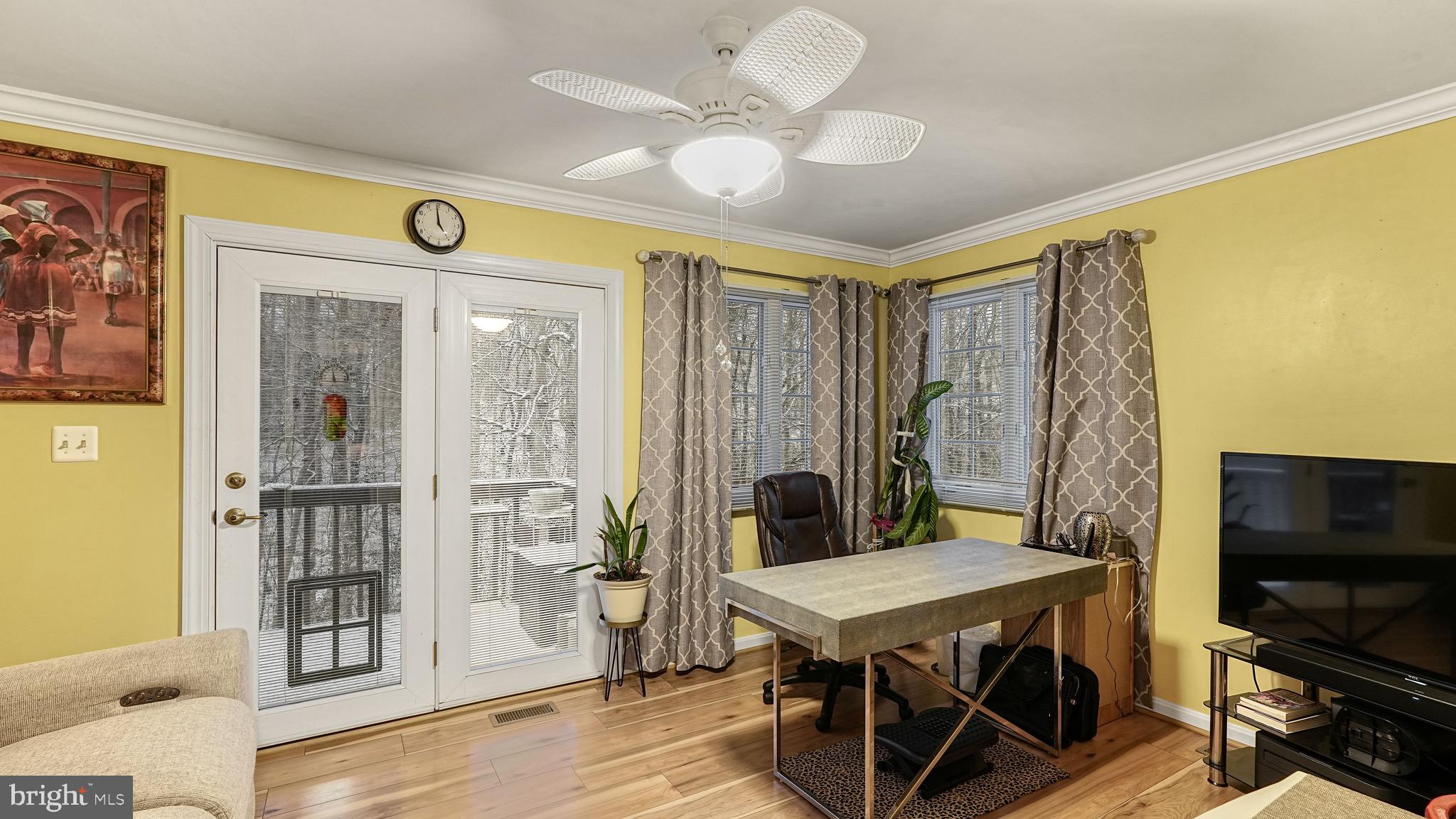 WESTLAKE - Residential