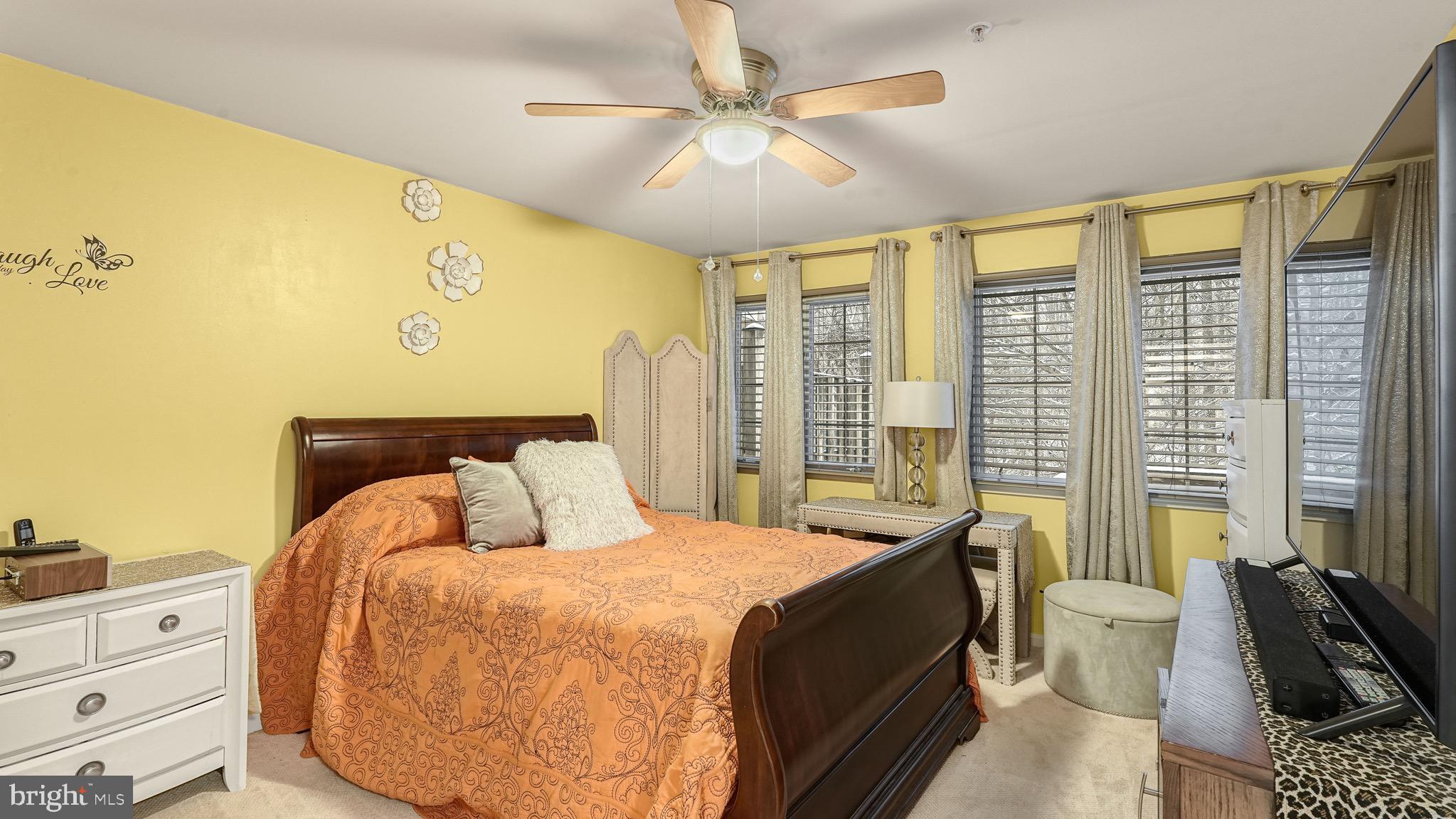 WESTLAKE - Residential