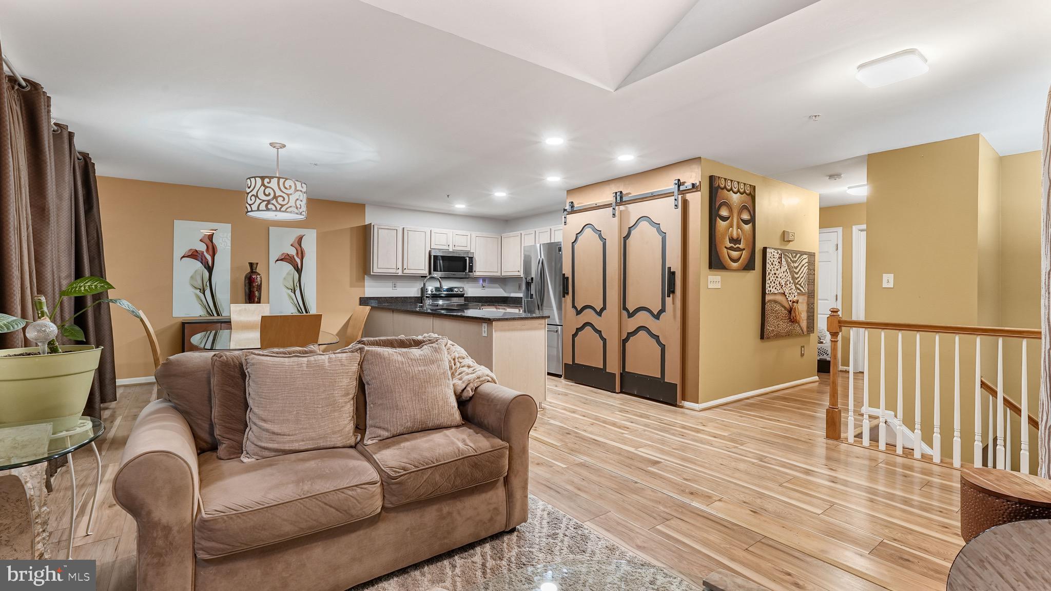 WESTLAKE - Residential