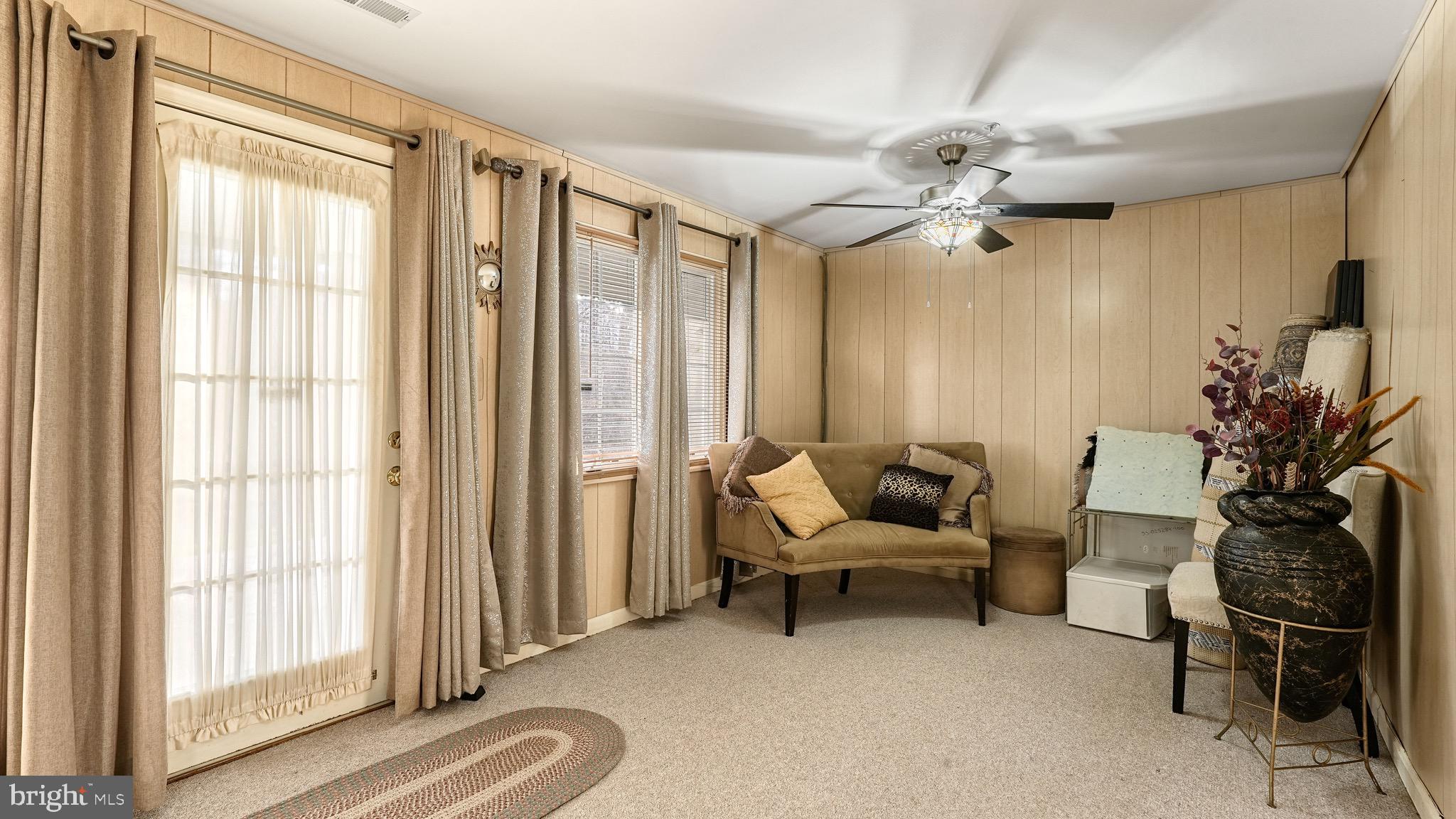 WESTLAKE - Residential