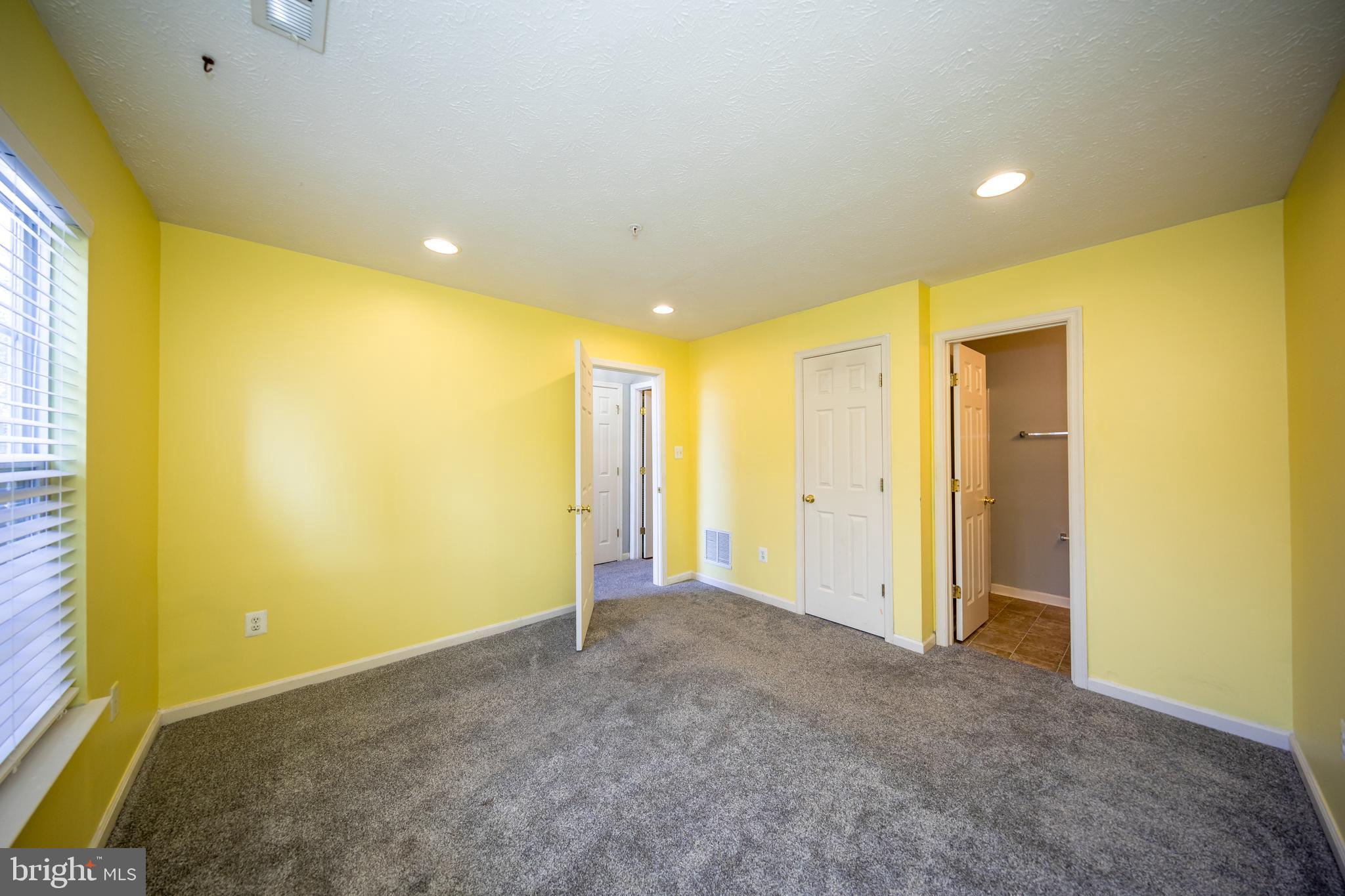 EAGLES LANDING AT WATERS EDGE - Residential Lease