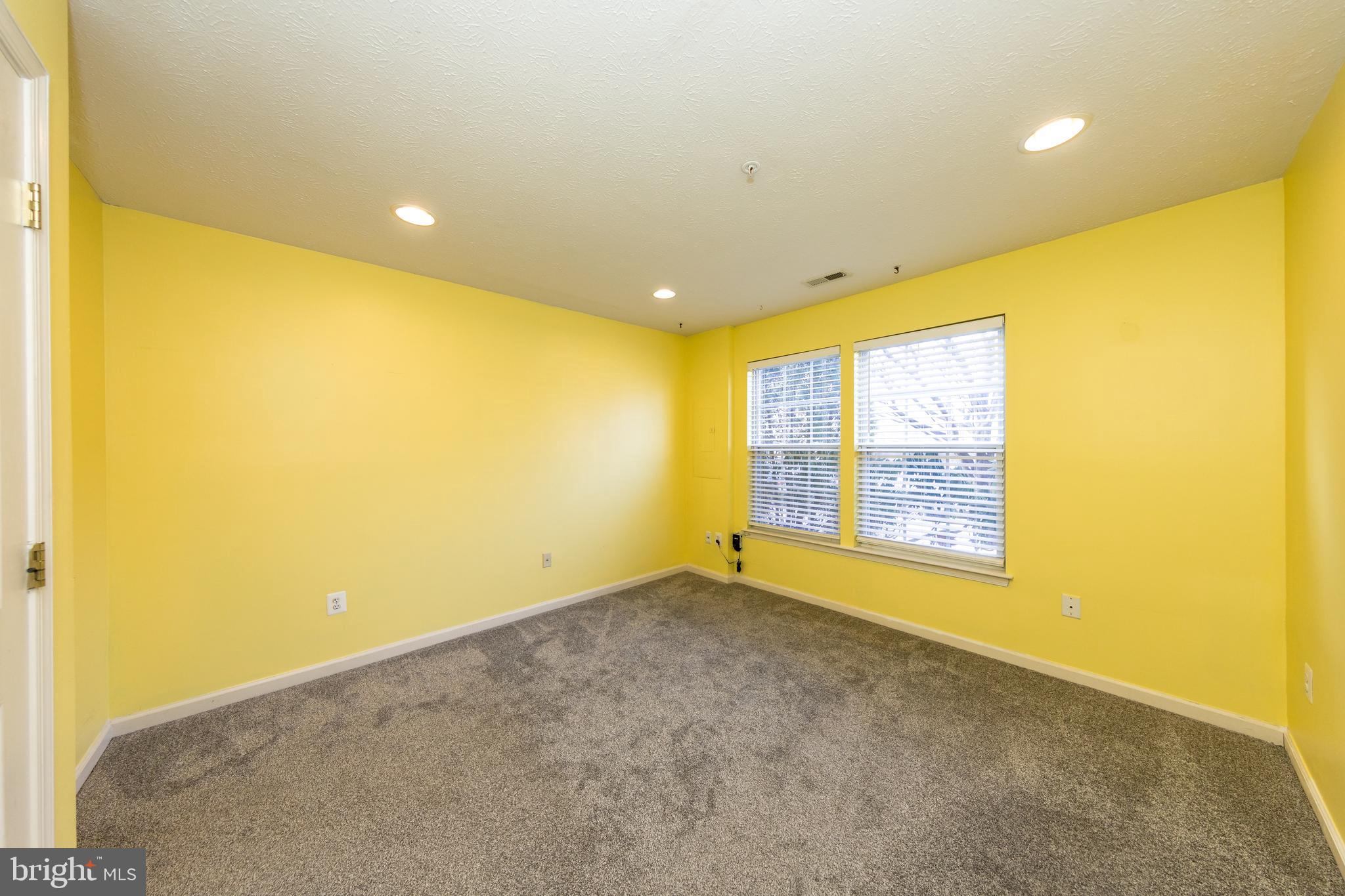 EAGLES LANDING AT WATERS EDGE - Residential Lease