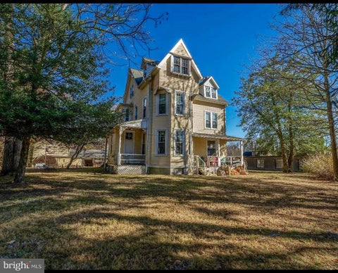 Homes For Sale - 354 Valleybrook Road<br/> GLEN MILLS, PA 19342